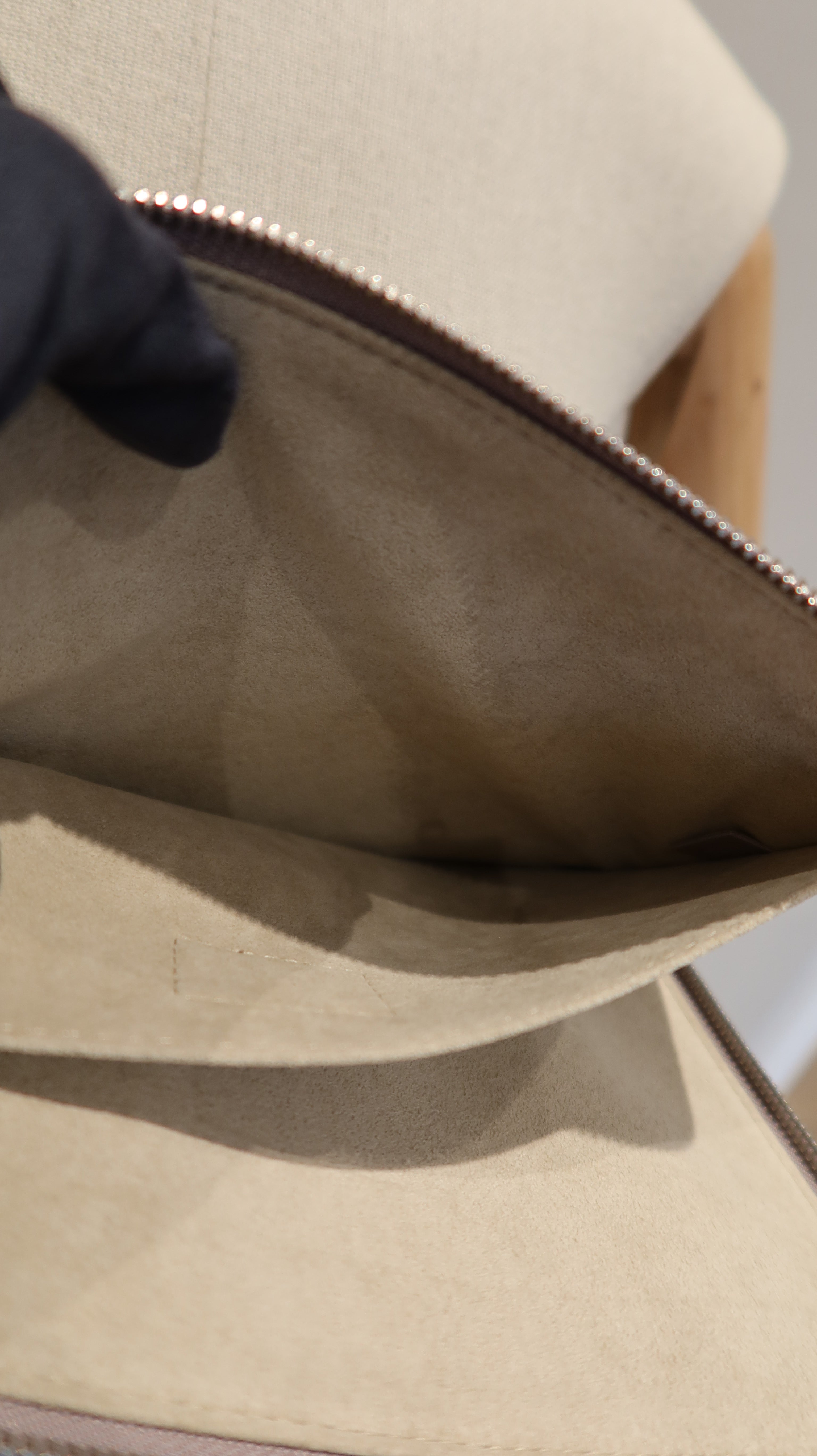 Louis Vuitton Taurillon Pochette Jour PM