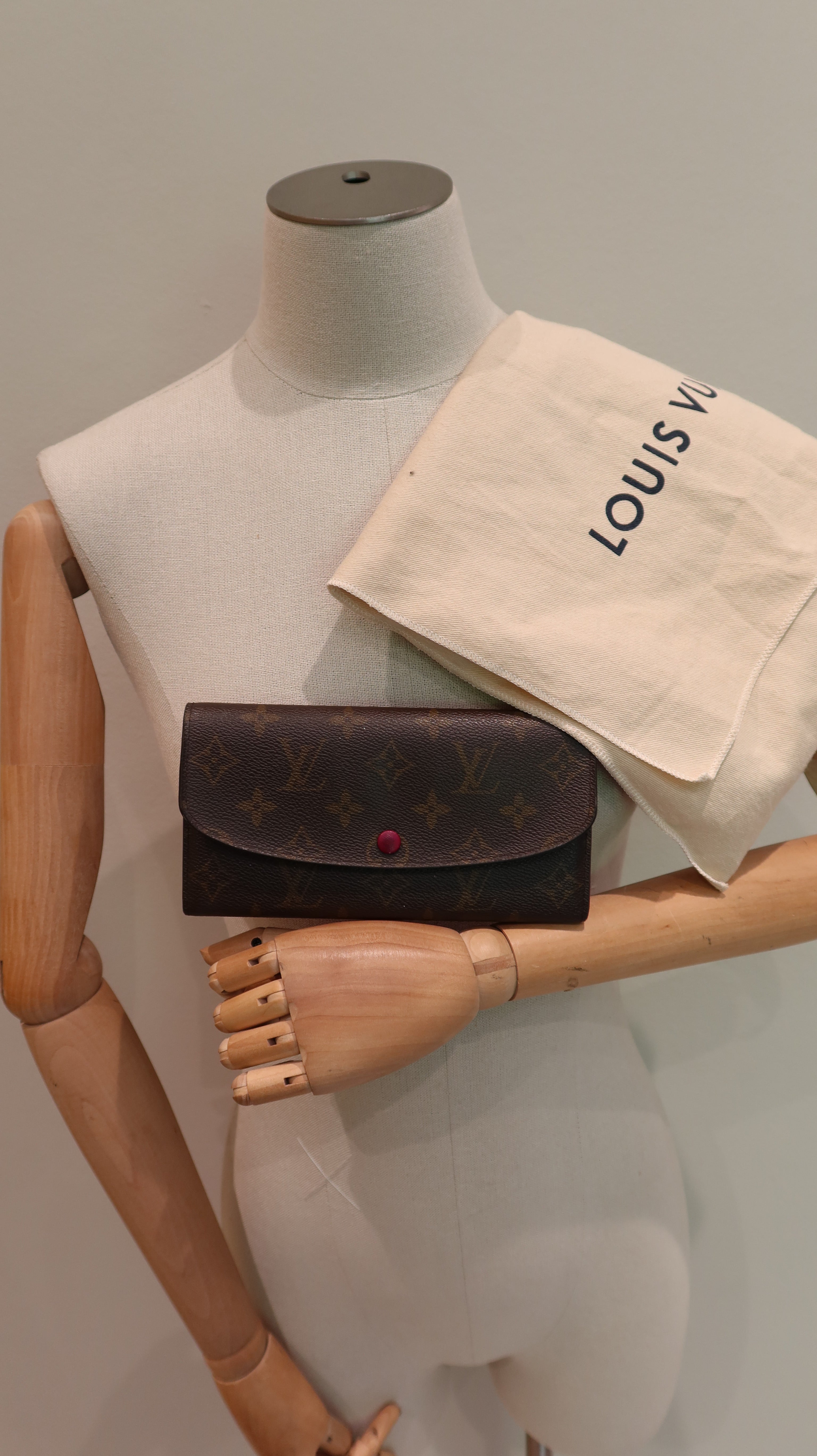 Louis Vuitton Emille Wallet