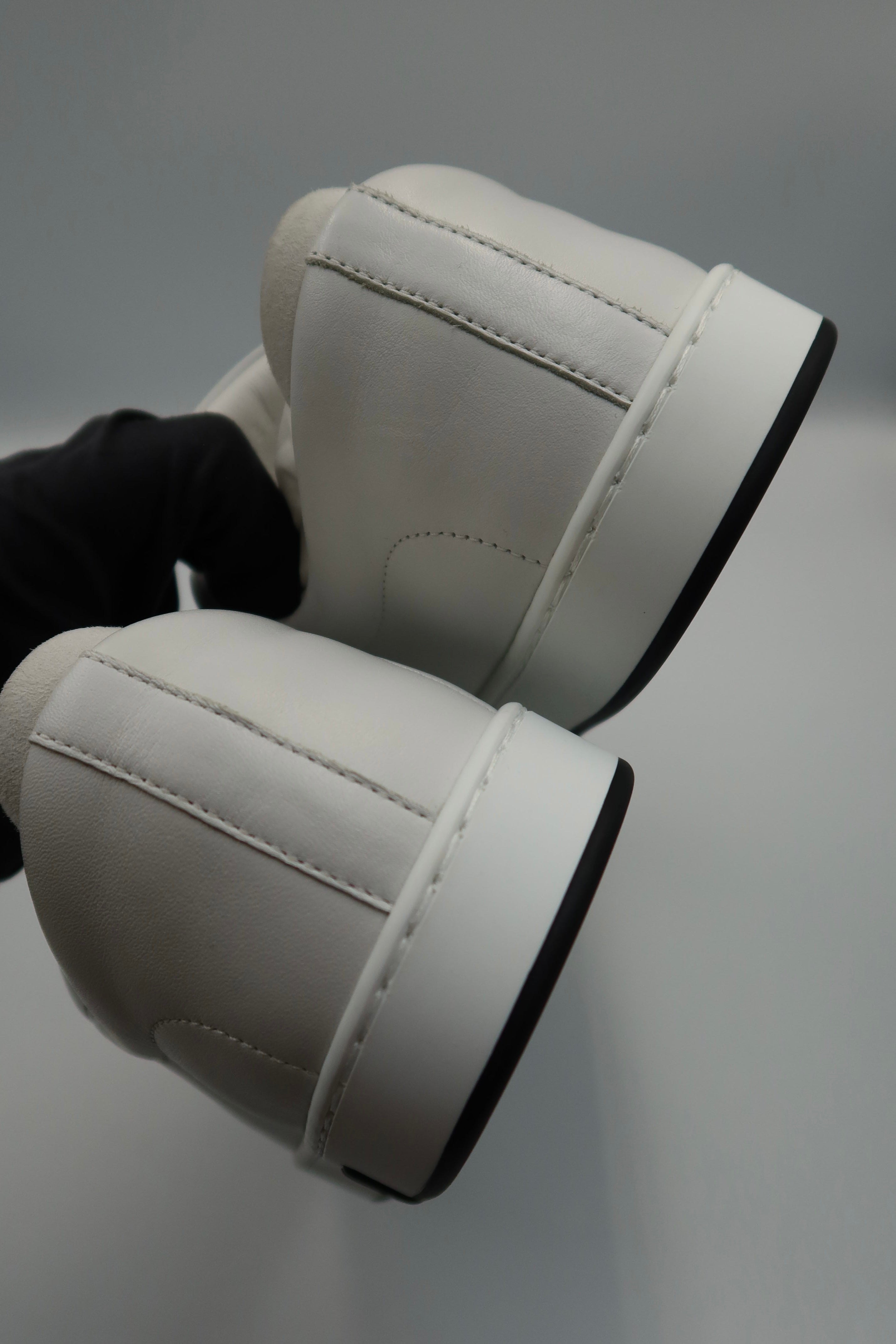 Hermès Sneakers (EU38/Store Fresh)
