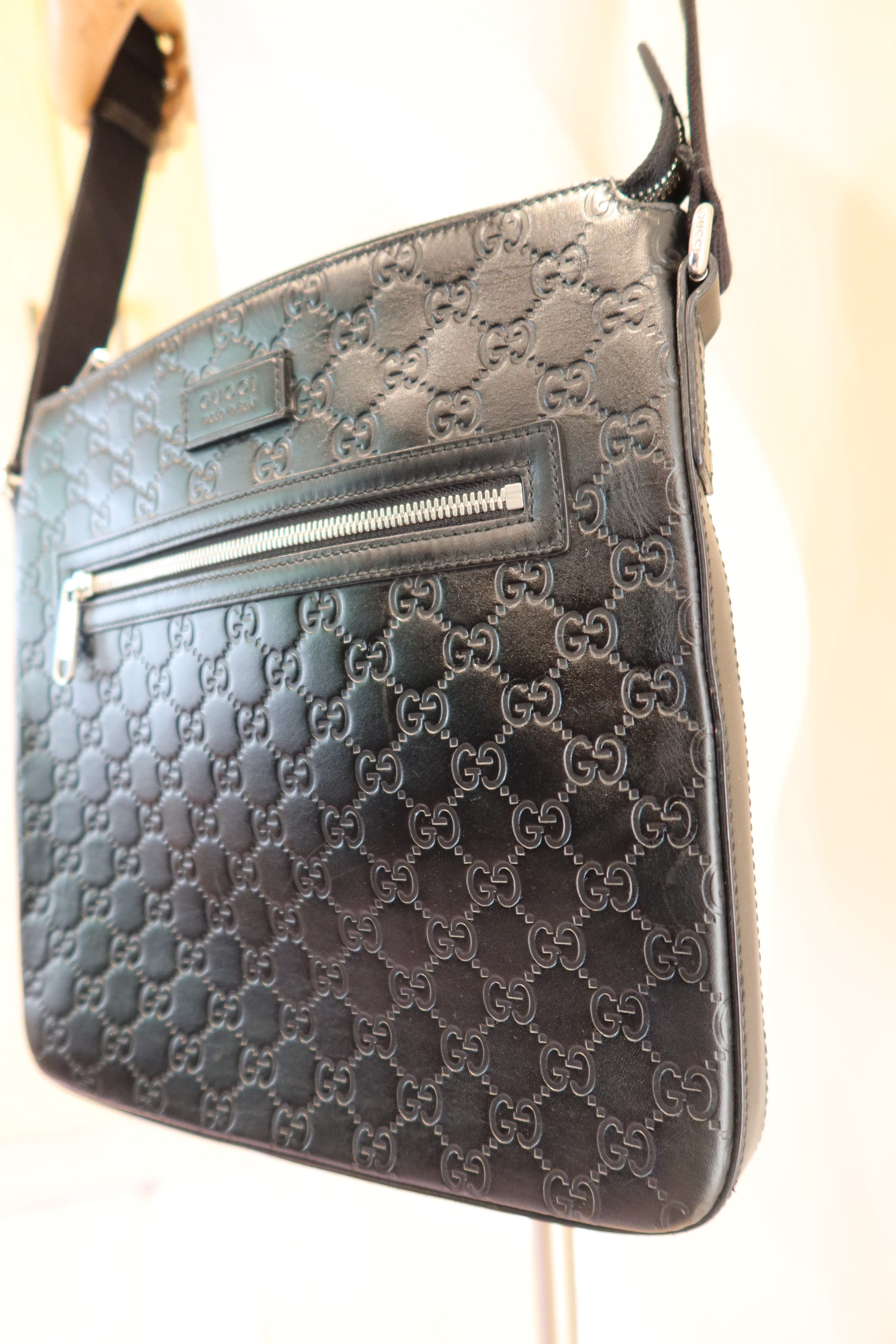 Gucci Messenger Bag