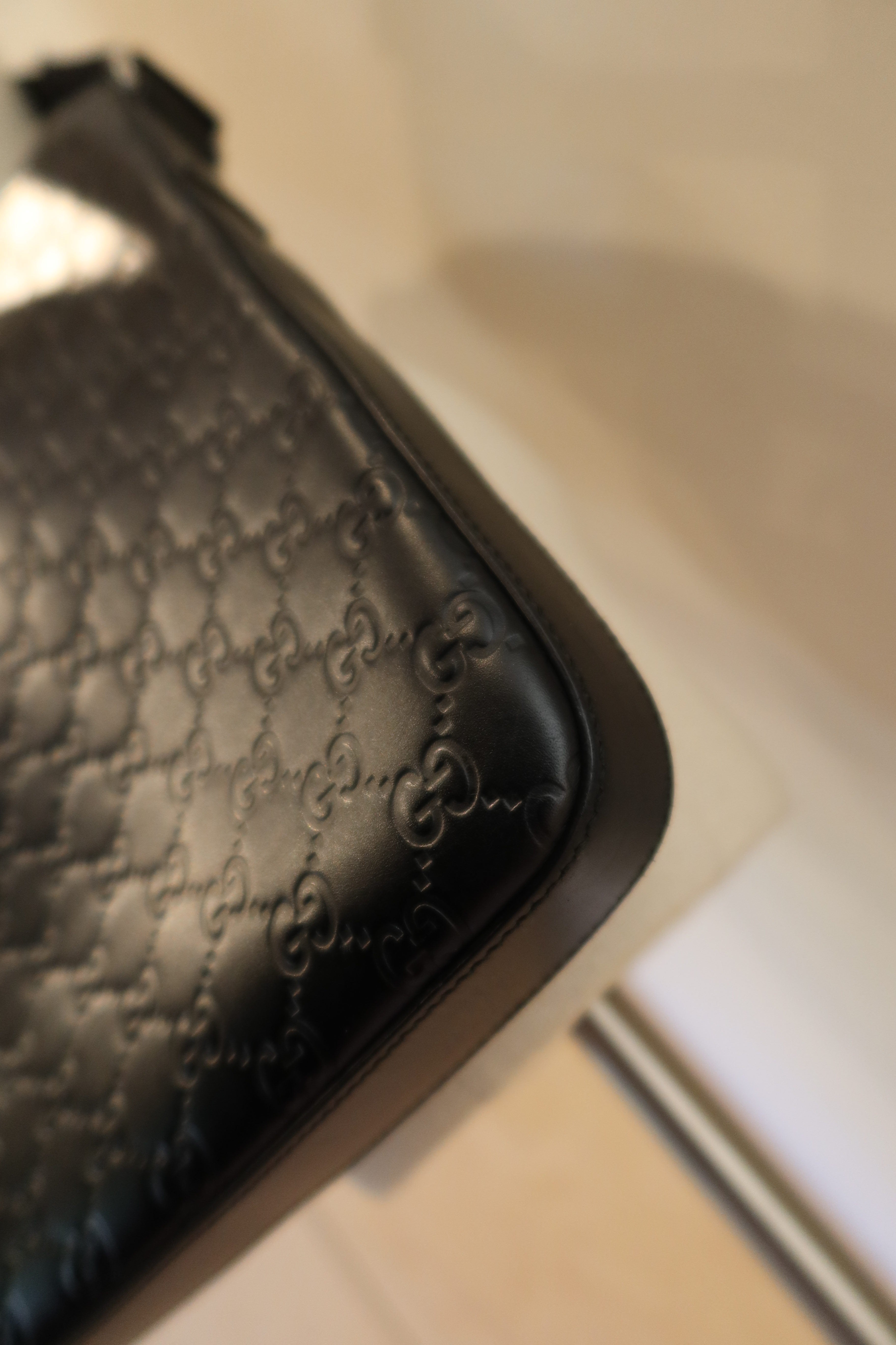 Gucci Messenger Bag