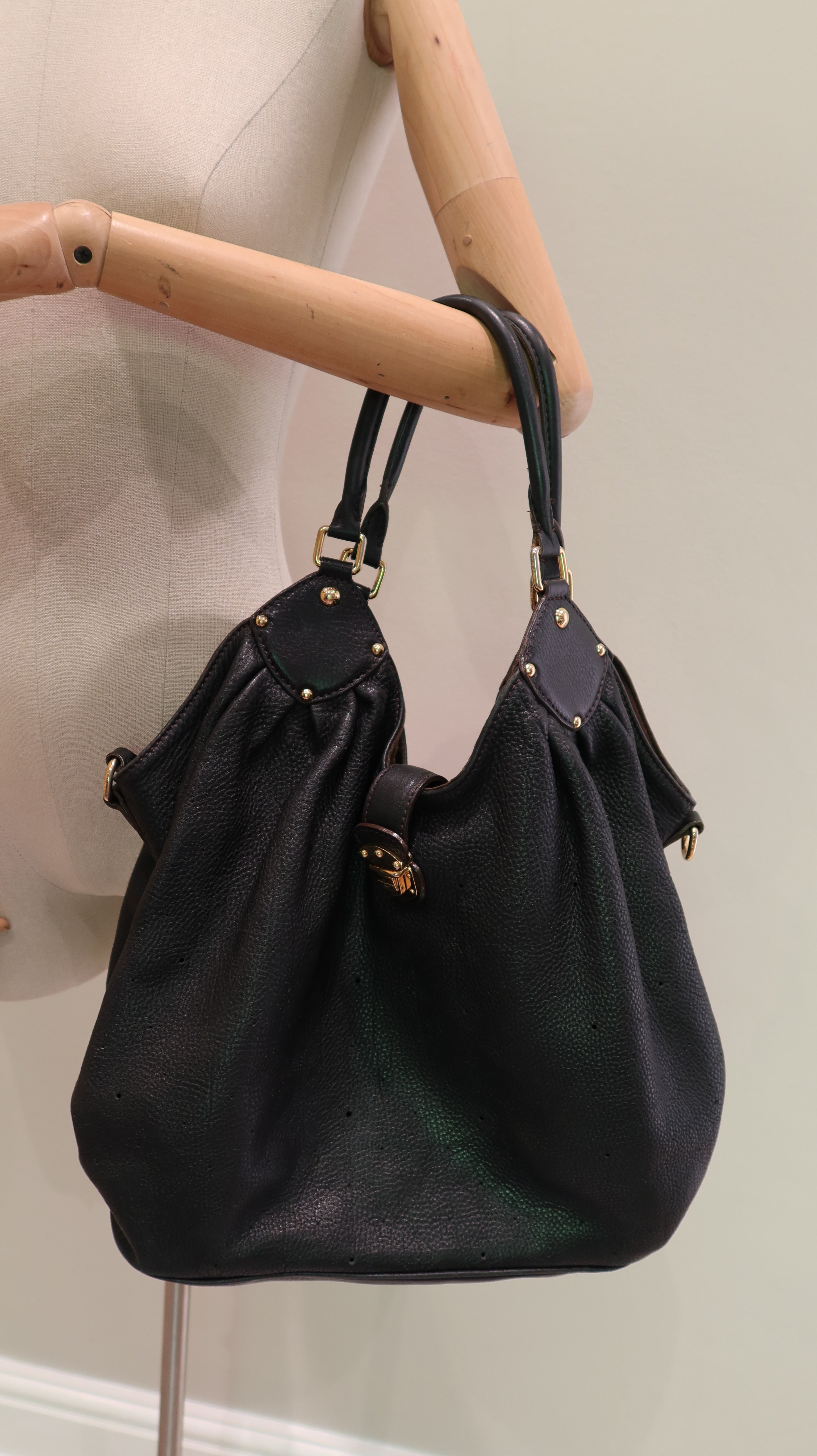 Louis Vuitton Hobo Bag