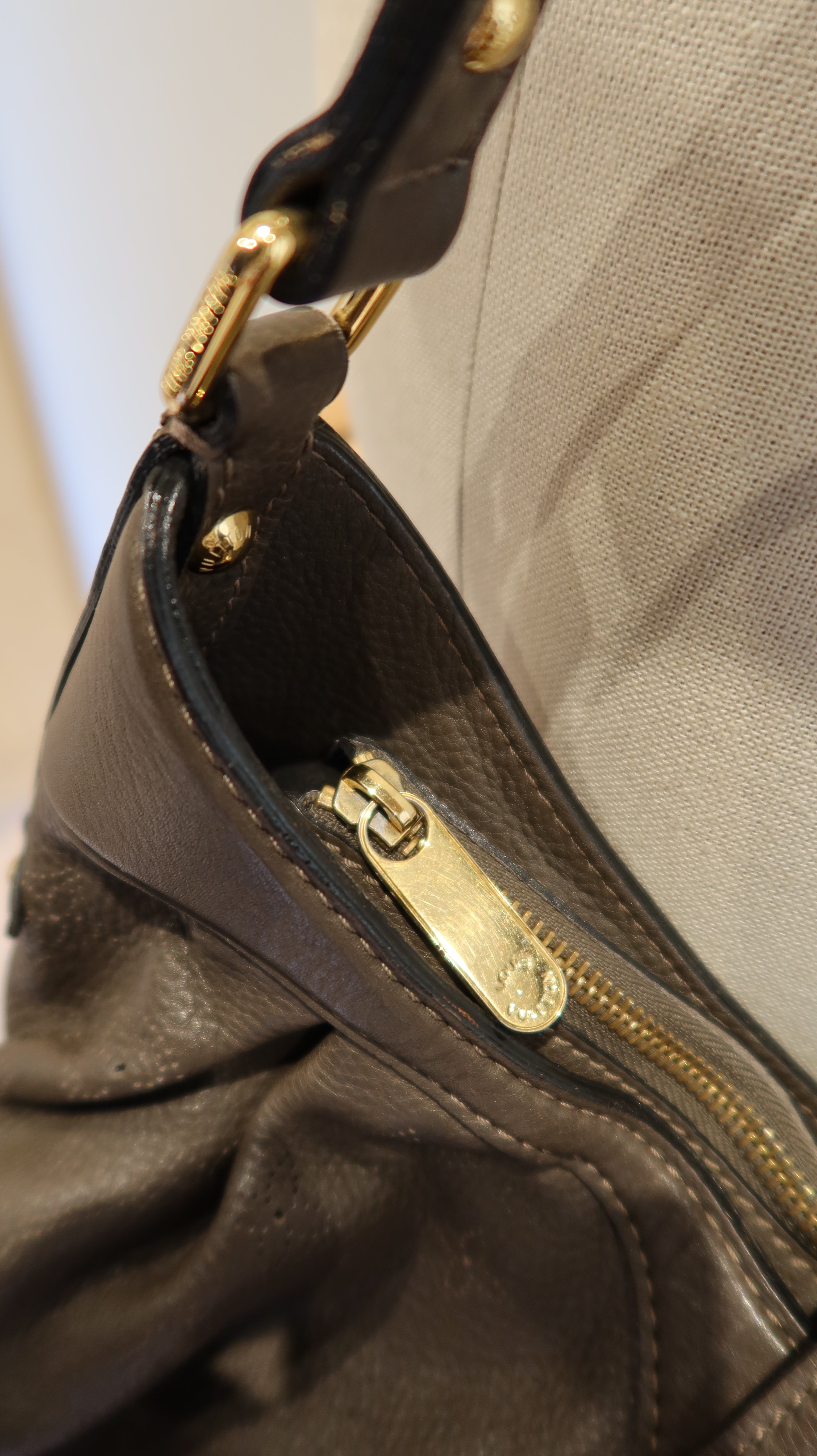 Louis Vuitton Mahina XS Bag