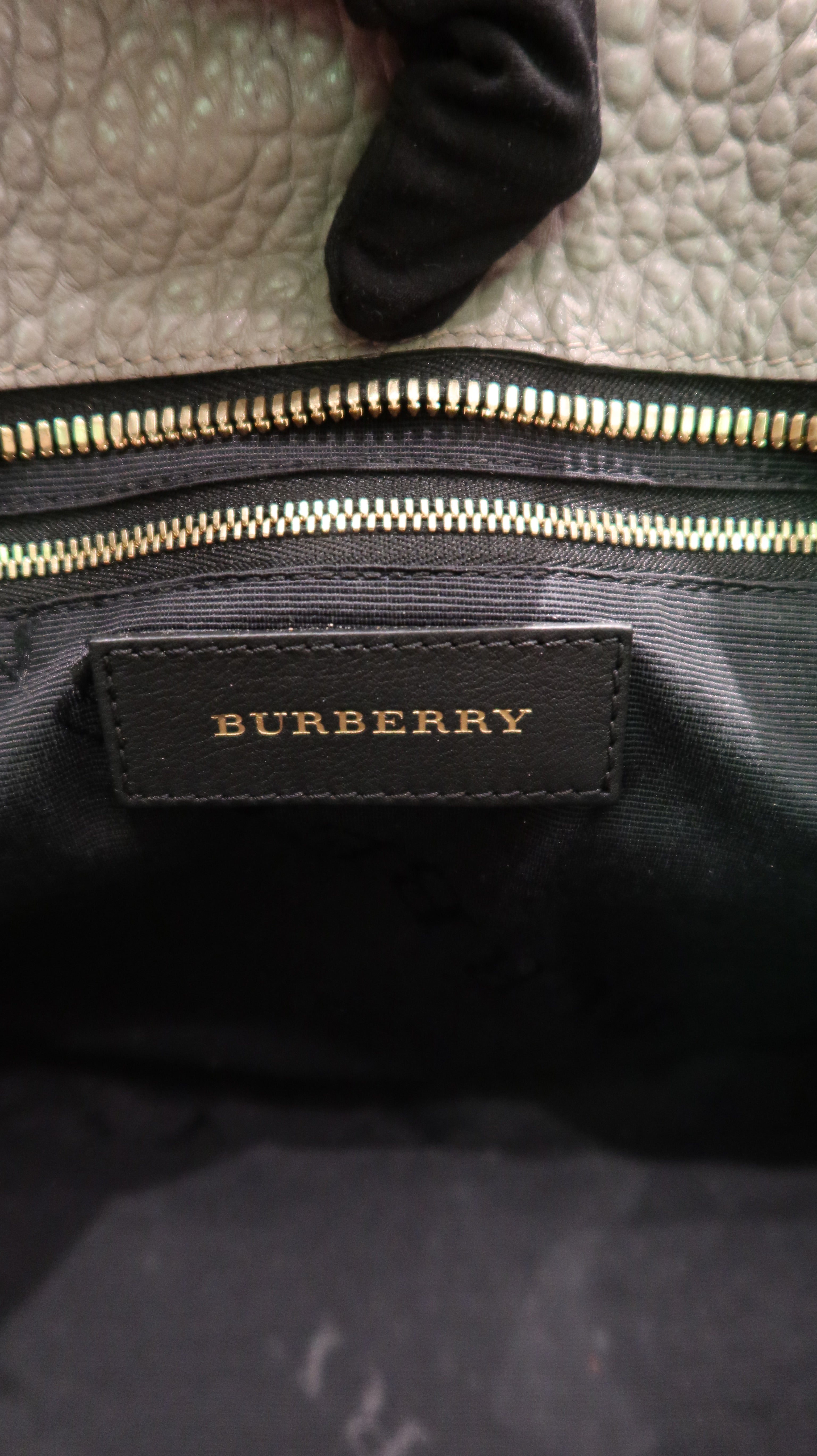 Burberry Clifton Bag