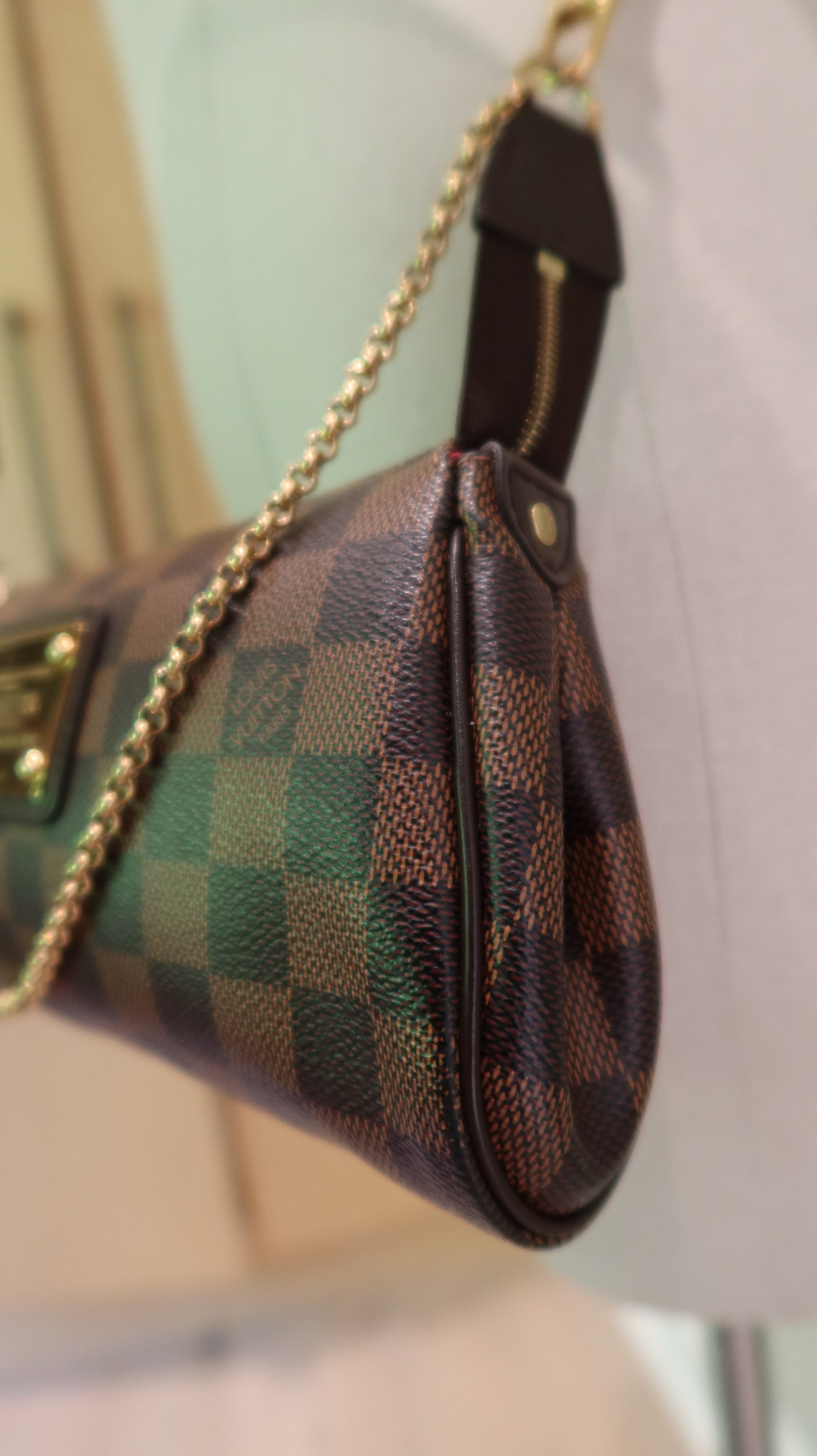 Louis Vuitton Eva Clutch