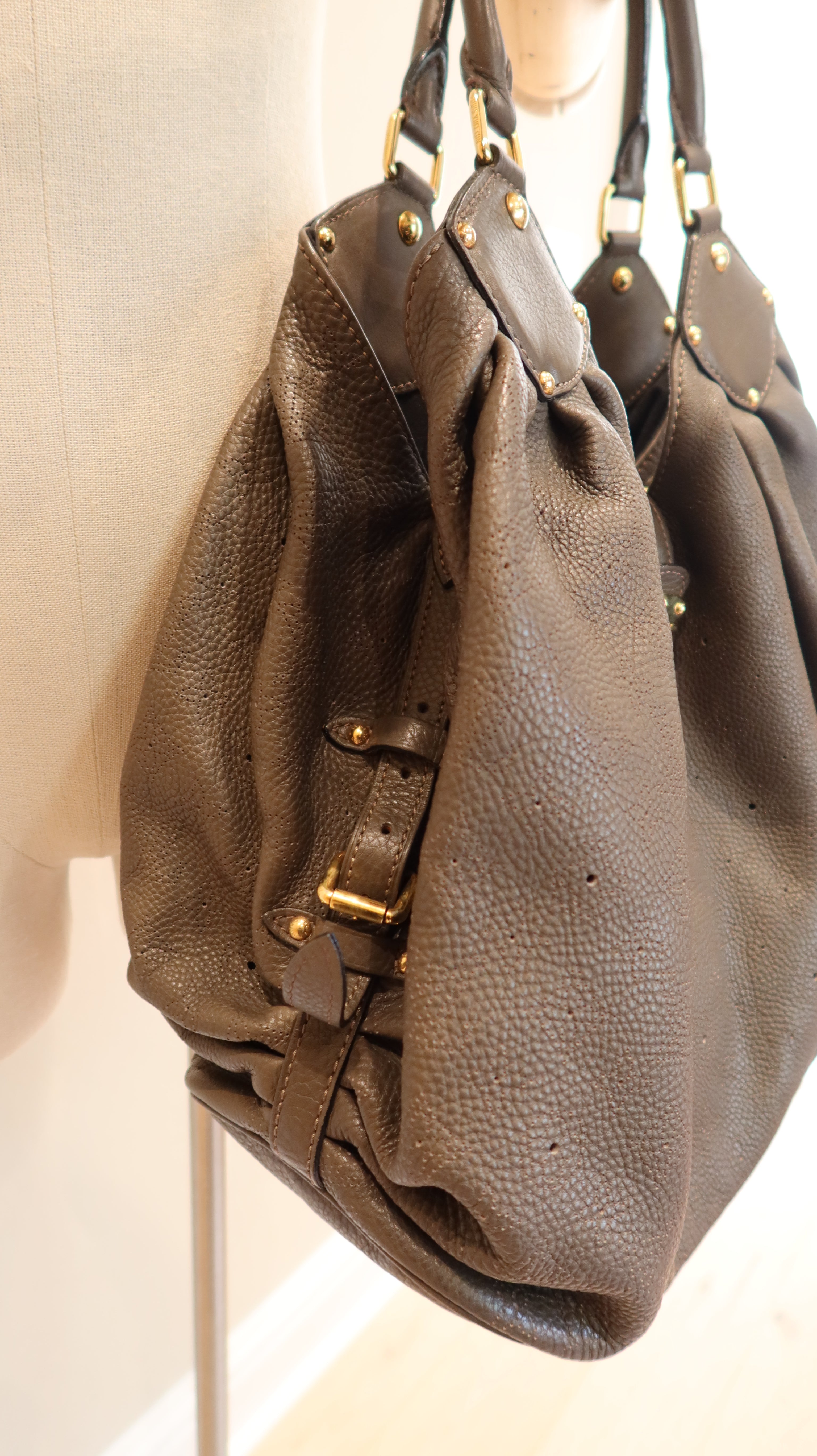 Louis Vuitton Mahina L Bag