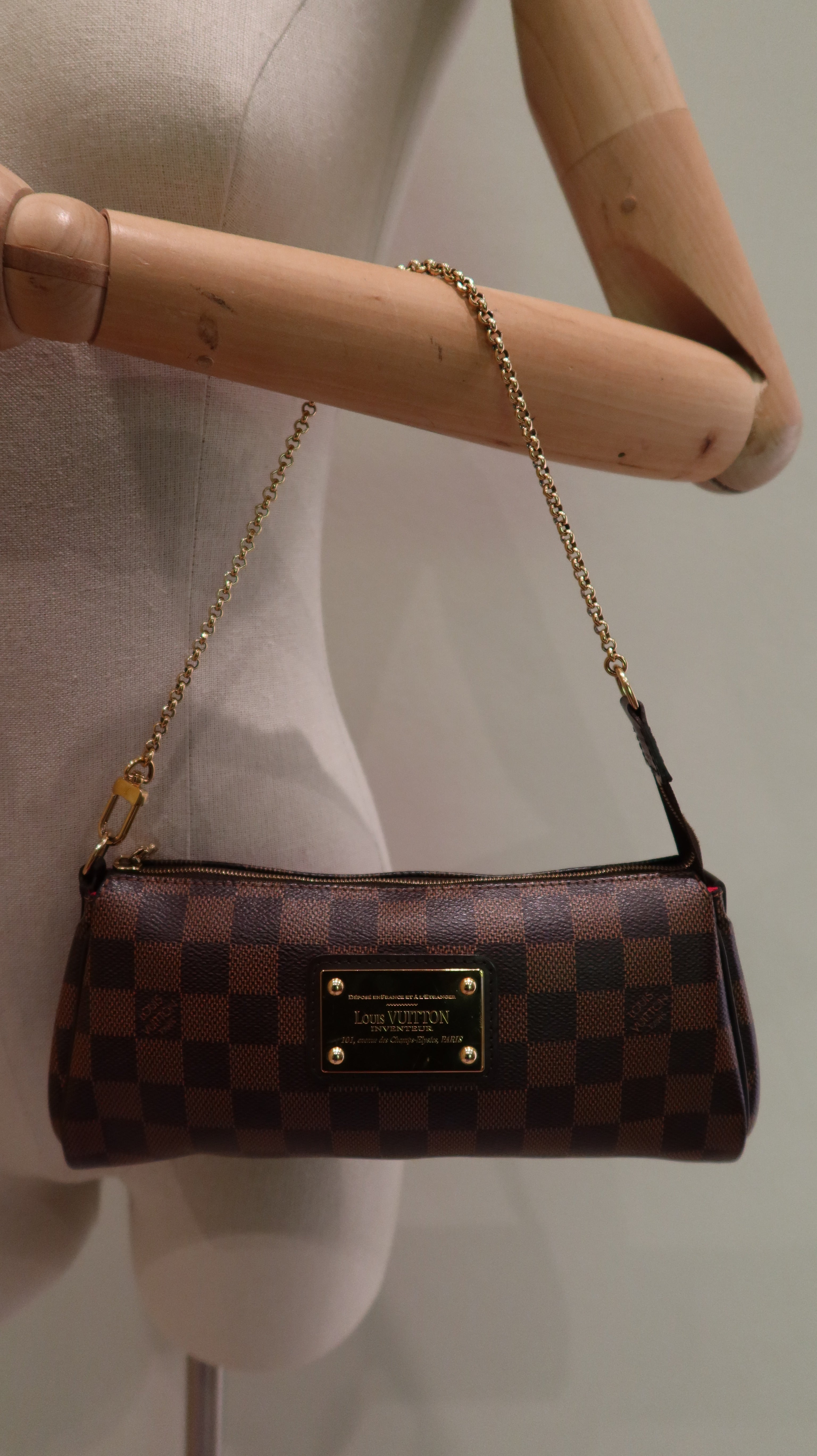 Louis Vuitton Eva Clutch