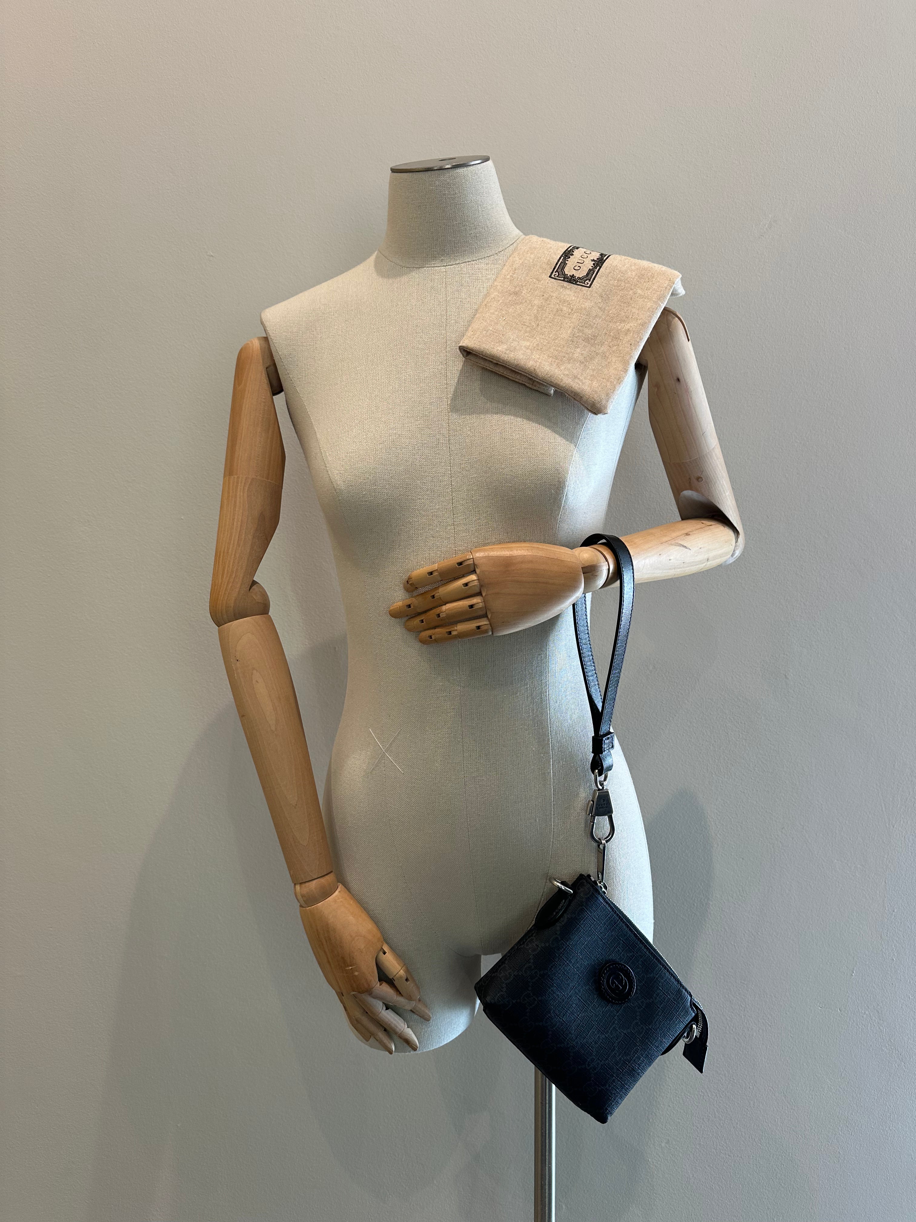 Gucci Supreme Shoulder Bag