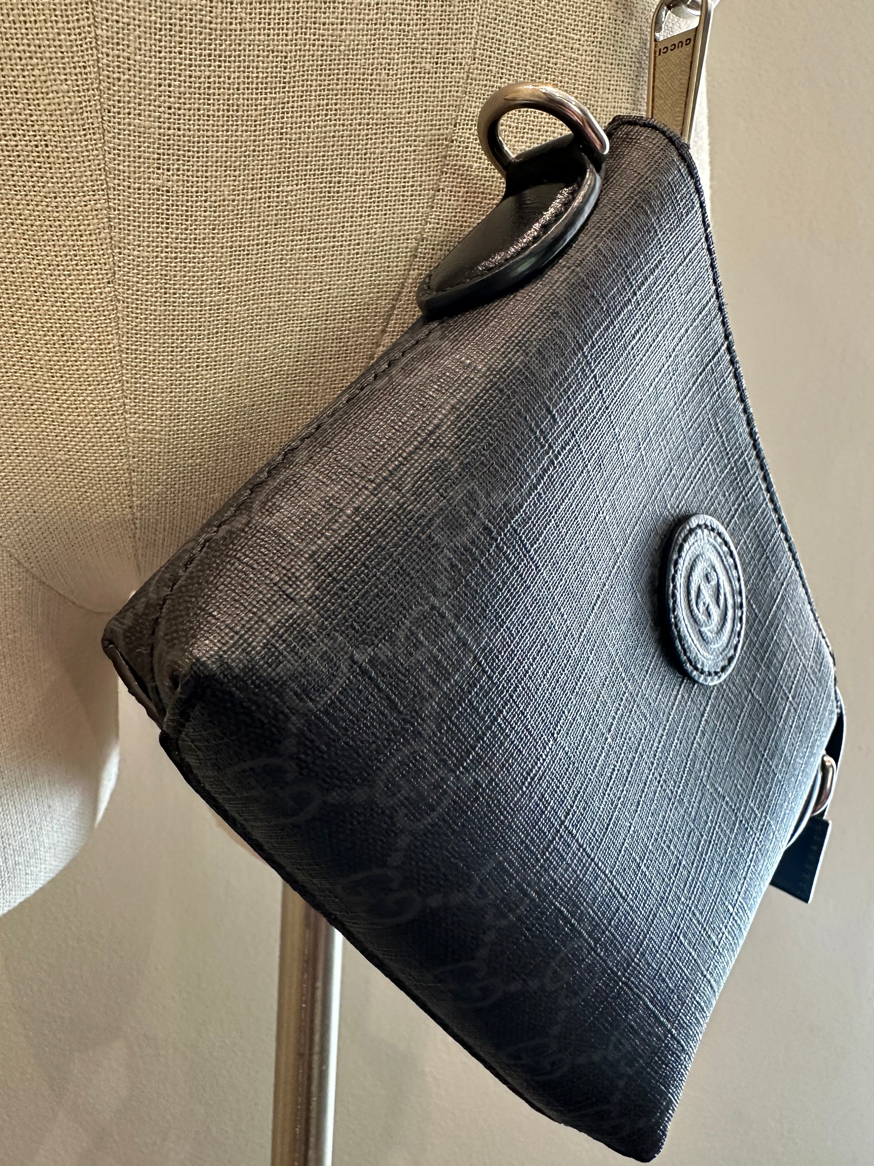 Gucci Supreme Shoulder Bag