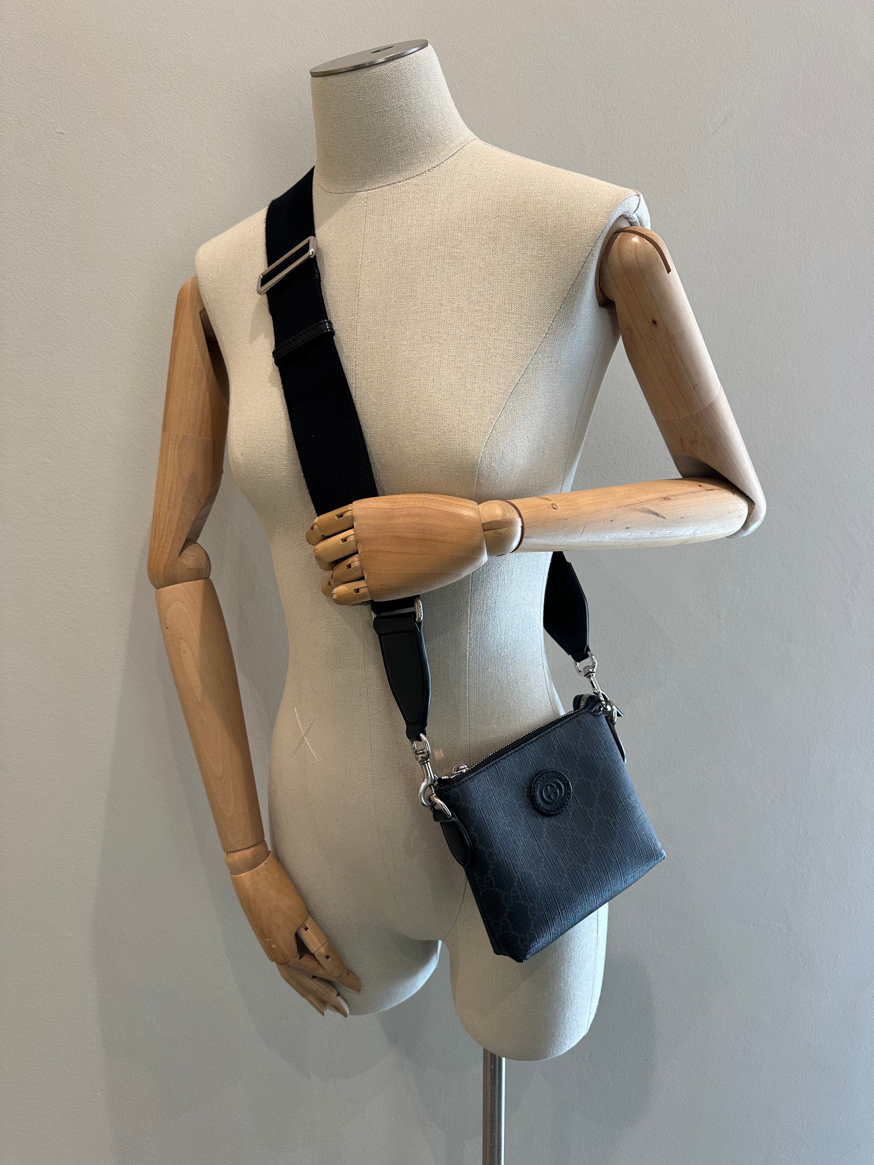 Gucci Supreme Shoulder Bag