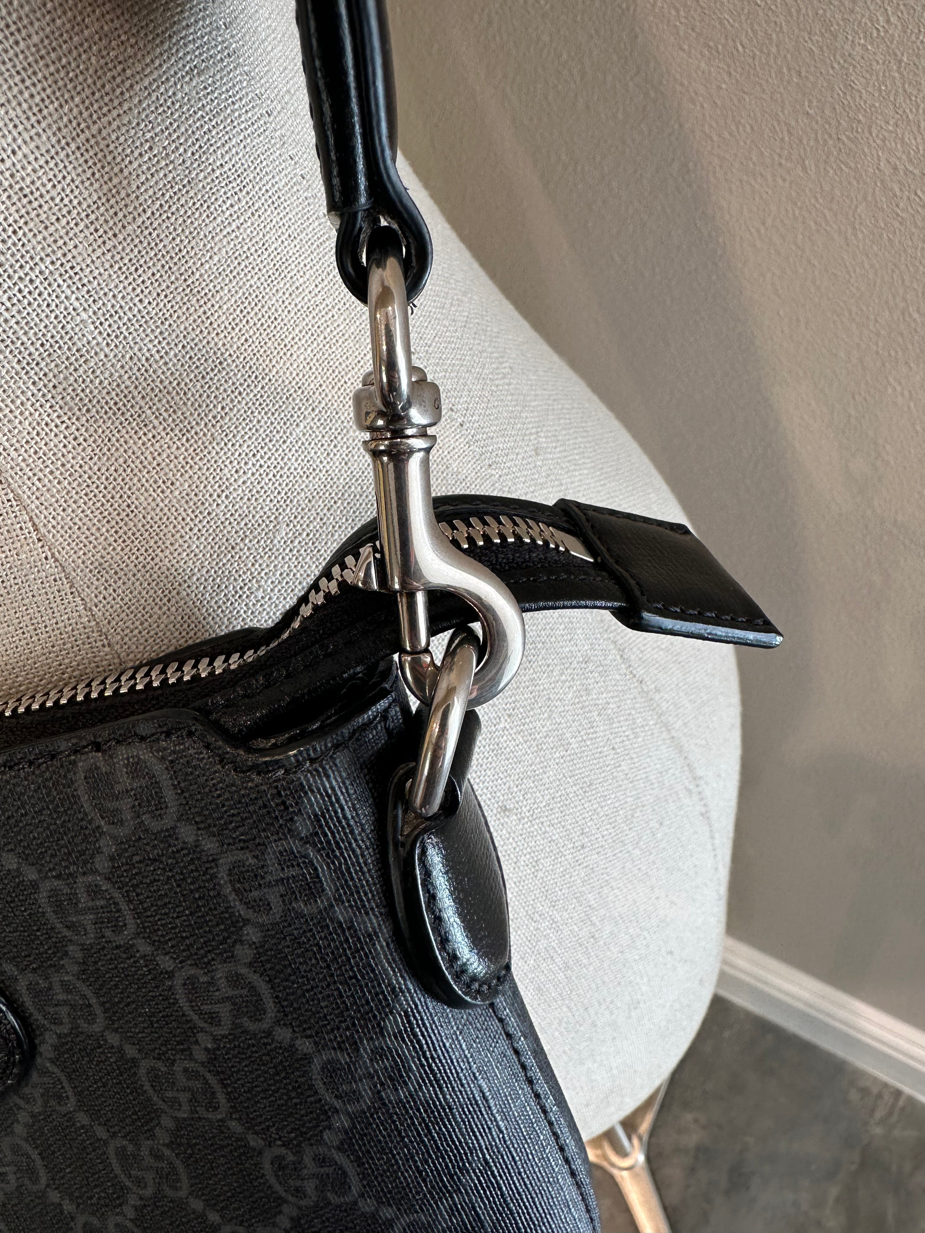 Gucci Supreme Shoulder Bag
