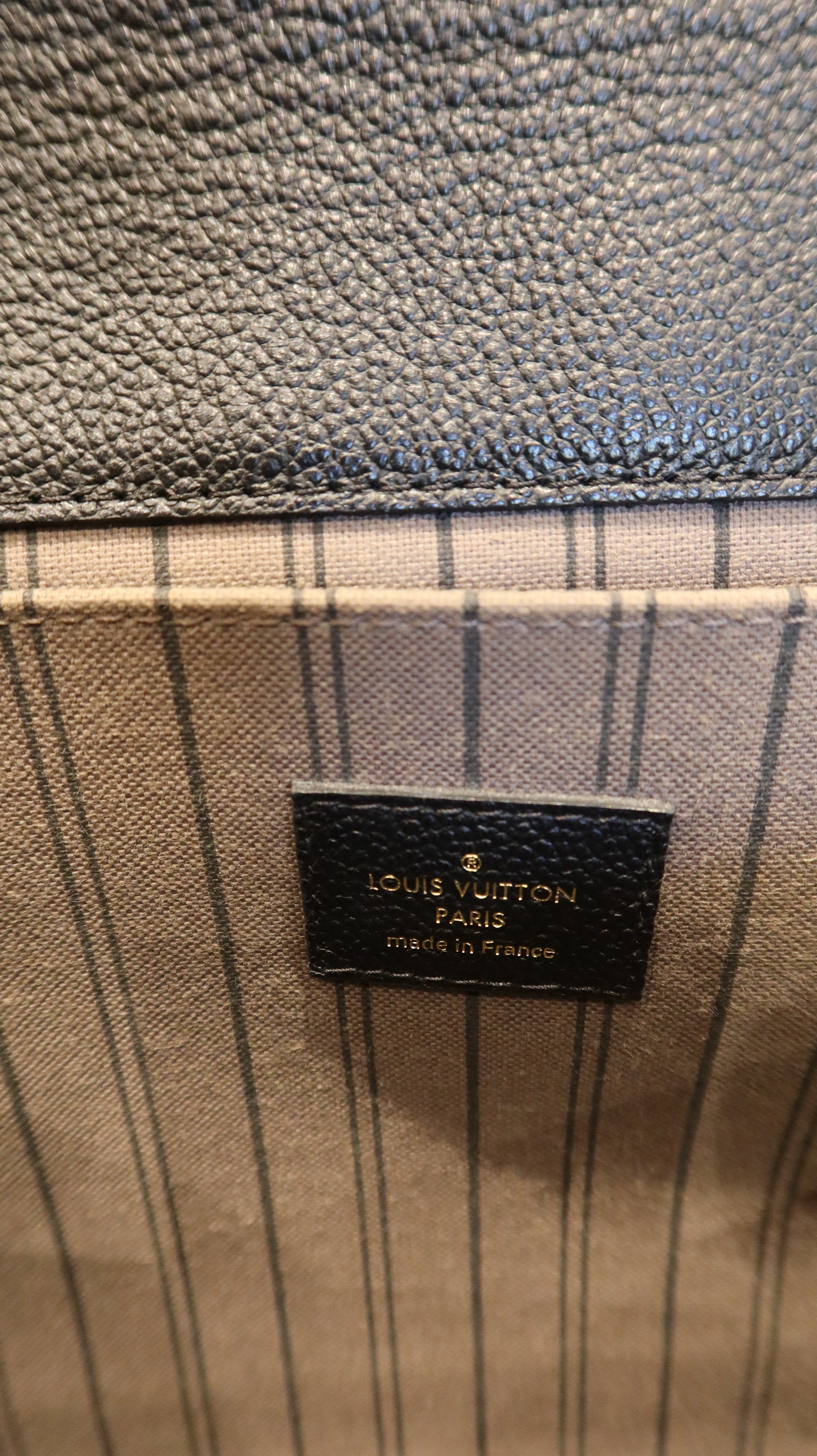 Louis Vuitton Pochette Metis Bag