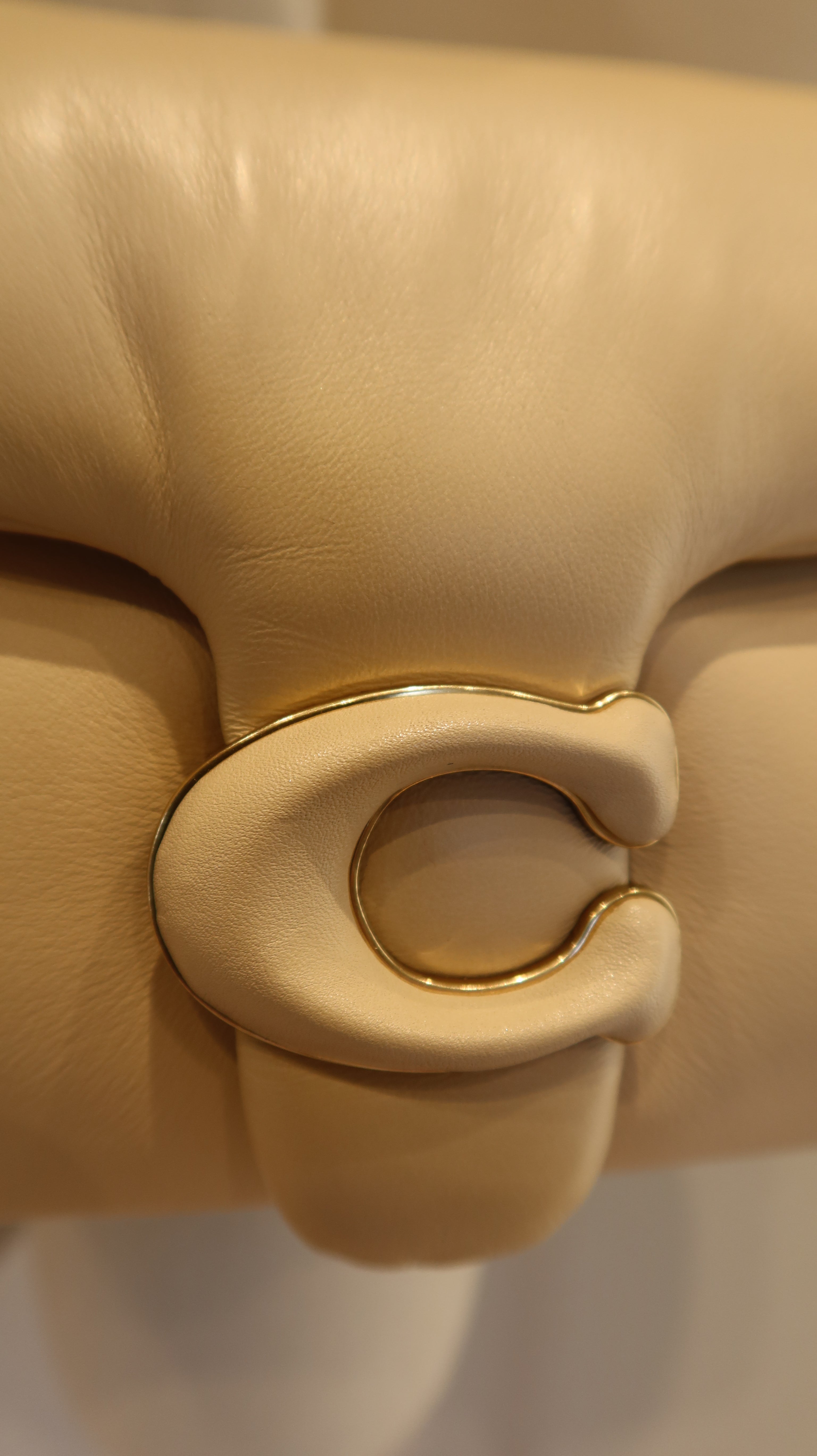 Coach Pillow Tabby 26 Shoulder Bag