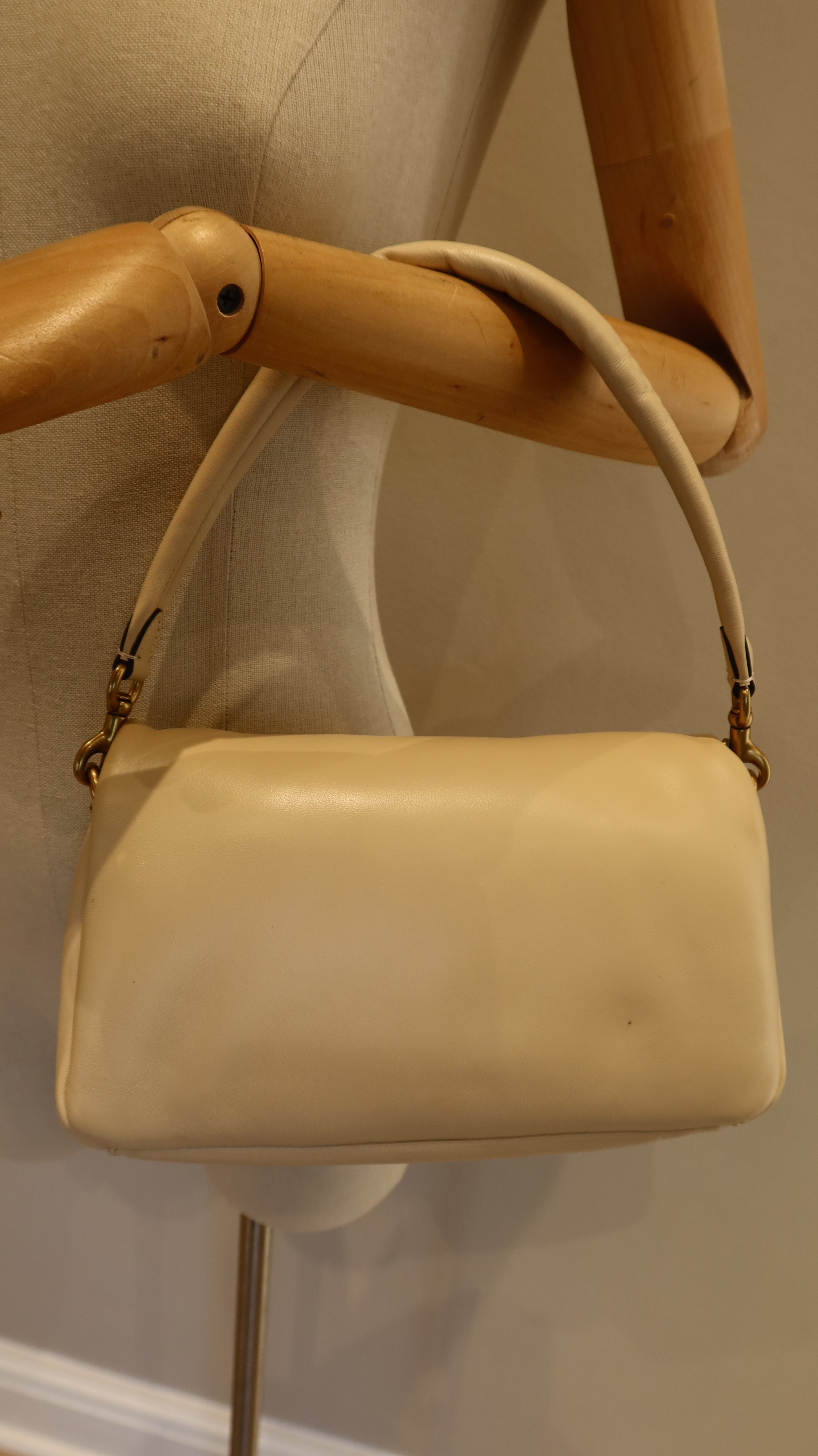 Coach Pillow Tabby 26 Shoulder Bag