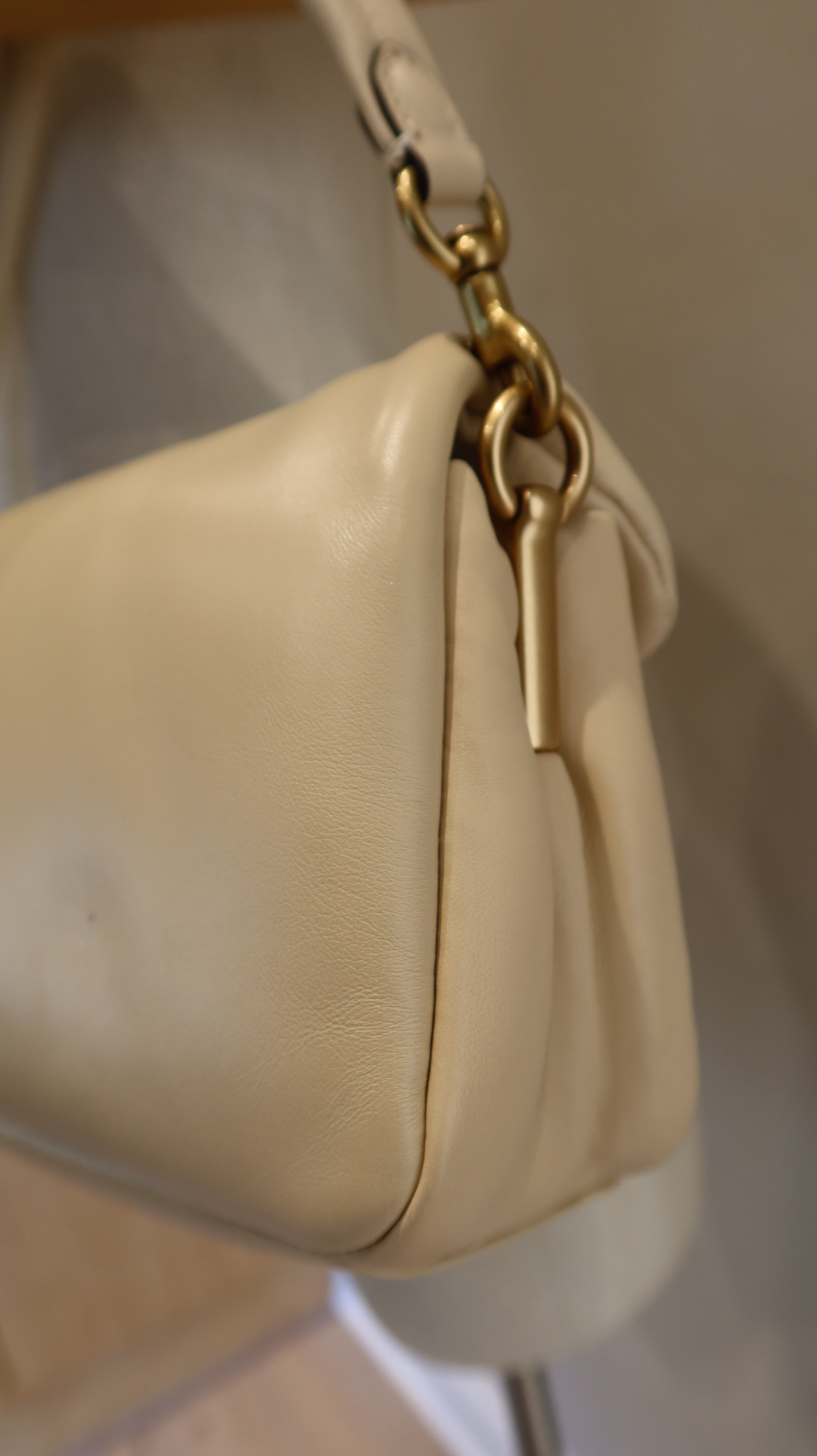 Coach Pillow Tabby 26 Shoulder Bag
