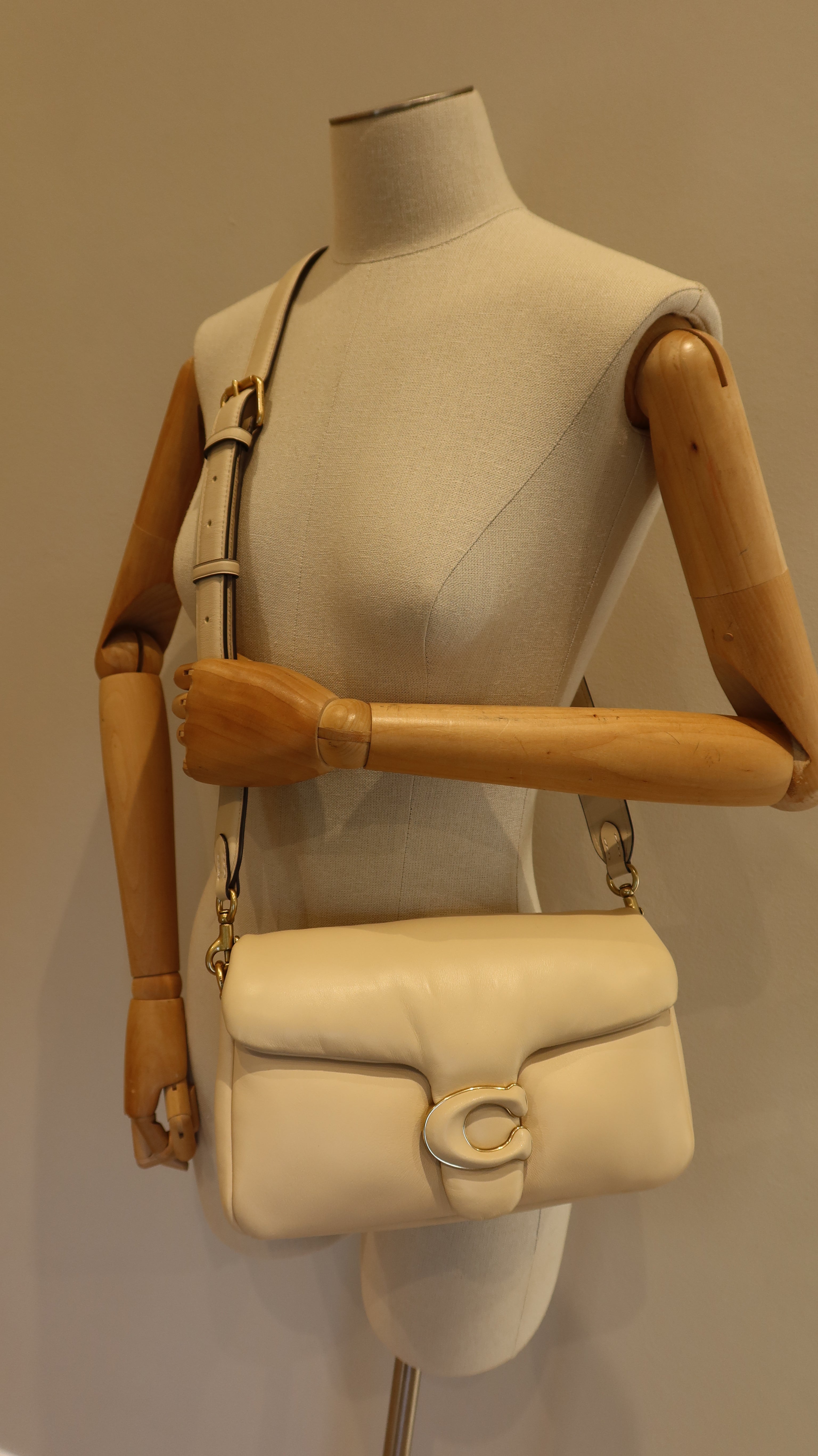 Coach Pillow Tabby 26 Shoulder Bag