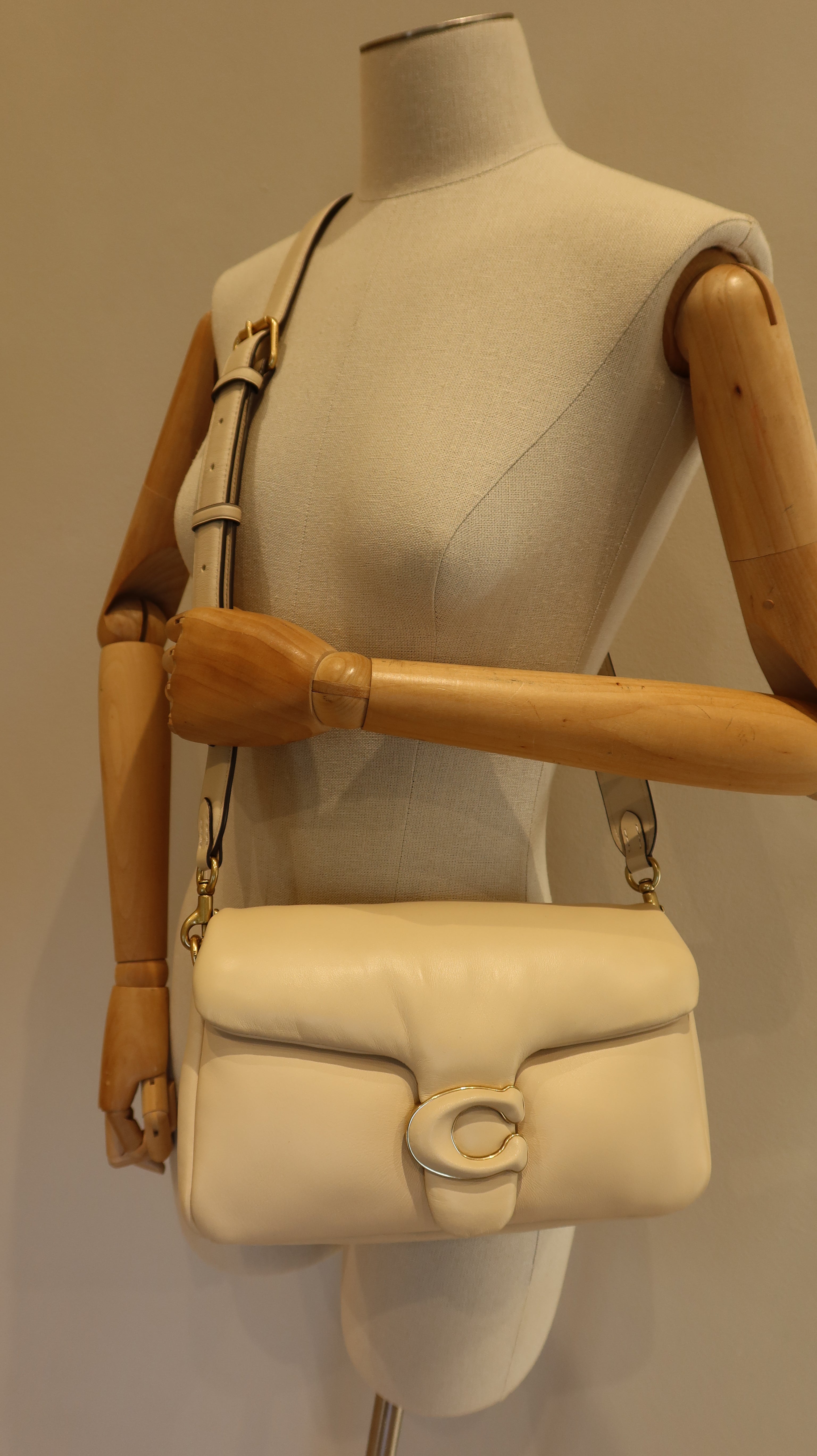 Coach Pillow Tabby 26 Shoulder Bag