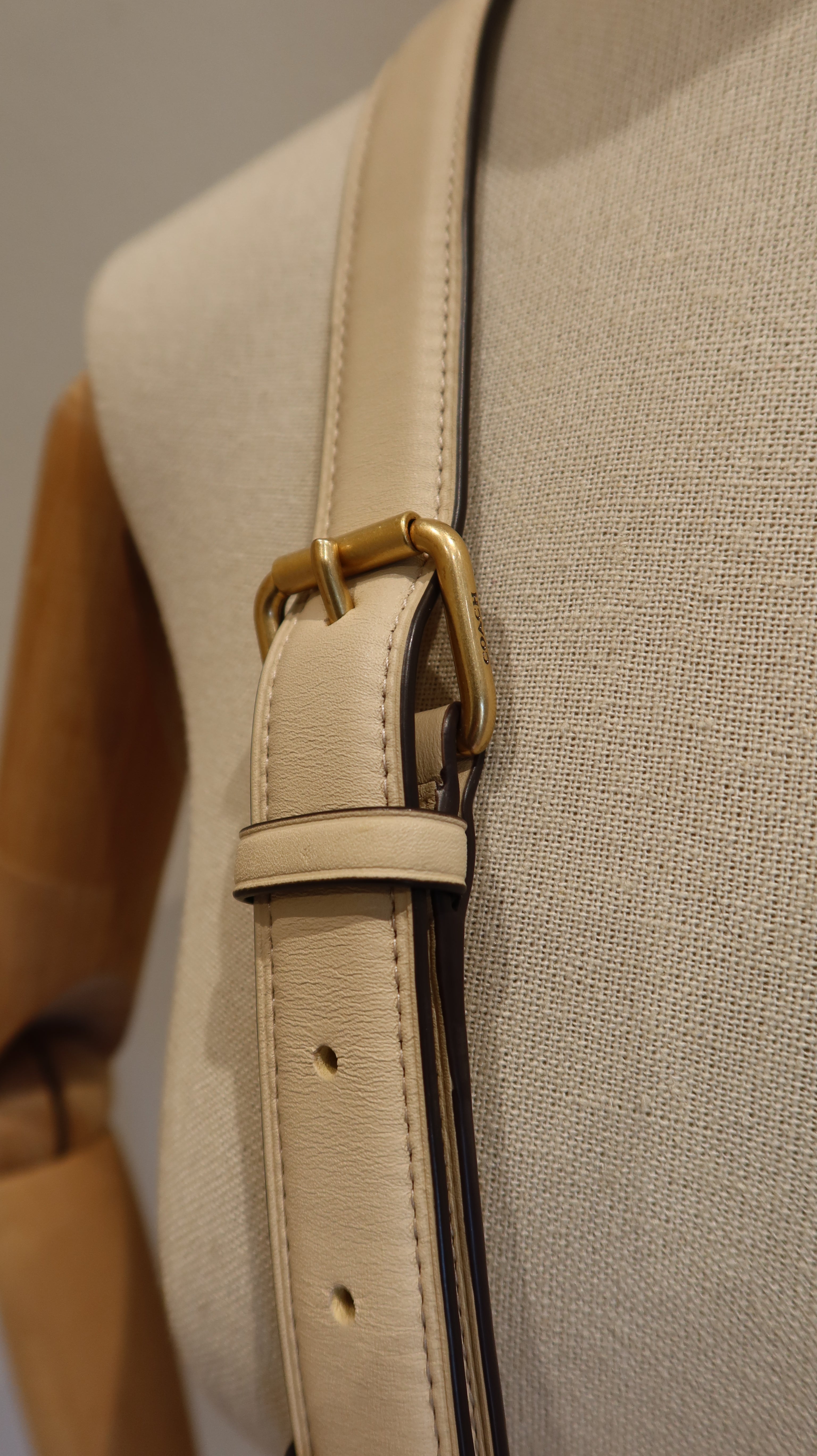 Coach Pillow Tabby 26 Shoulder Bag