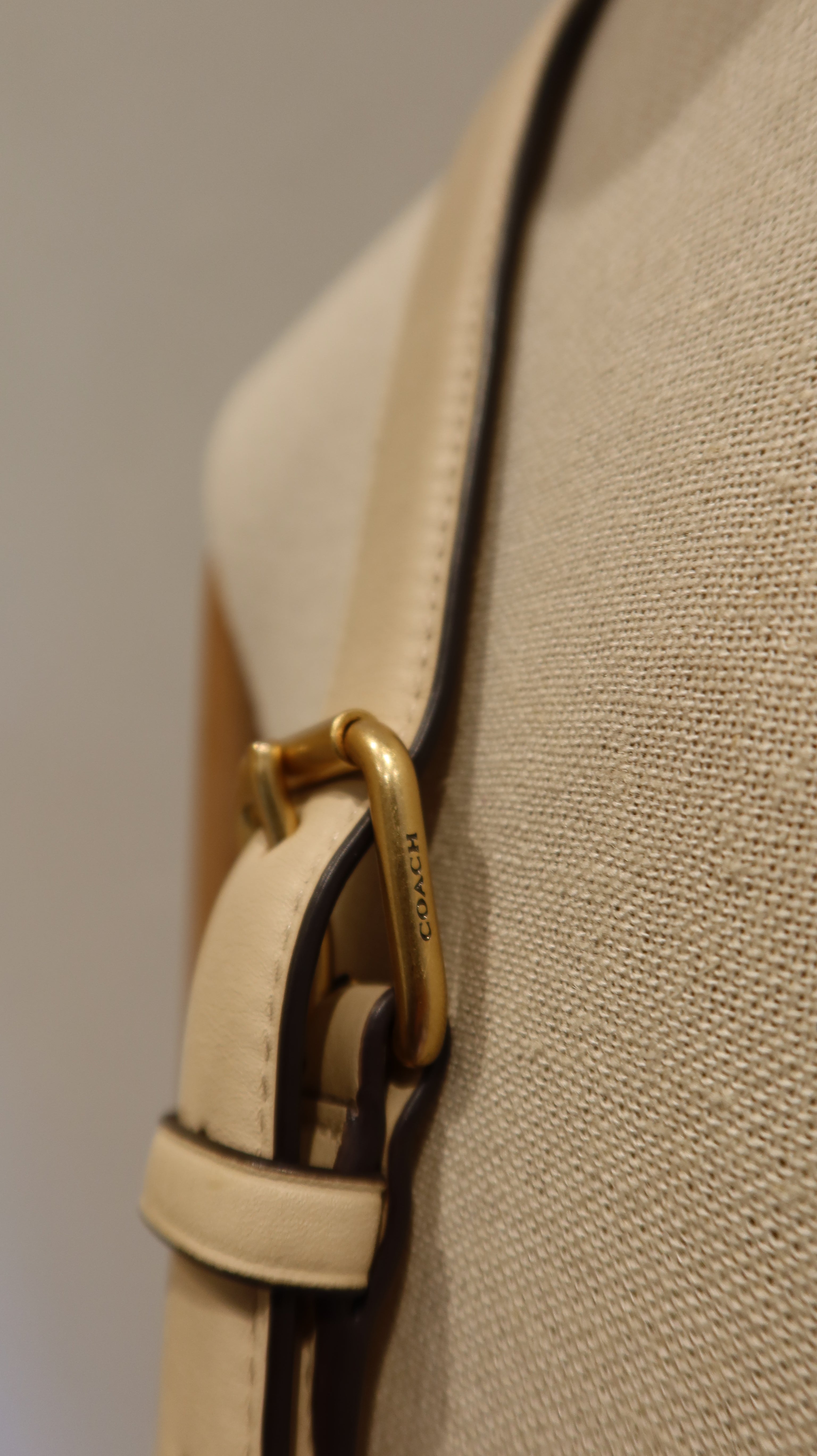 Coach Pillow Tabby 26 Shoulder Bag