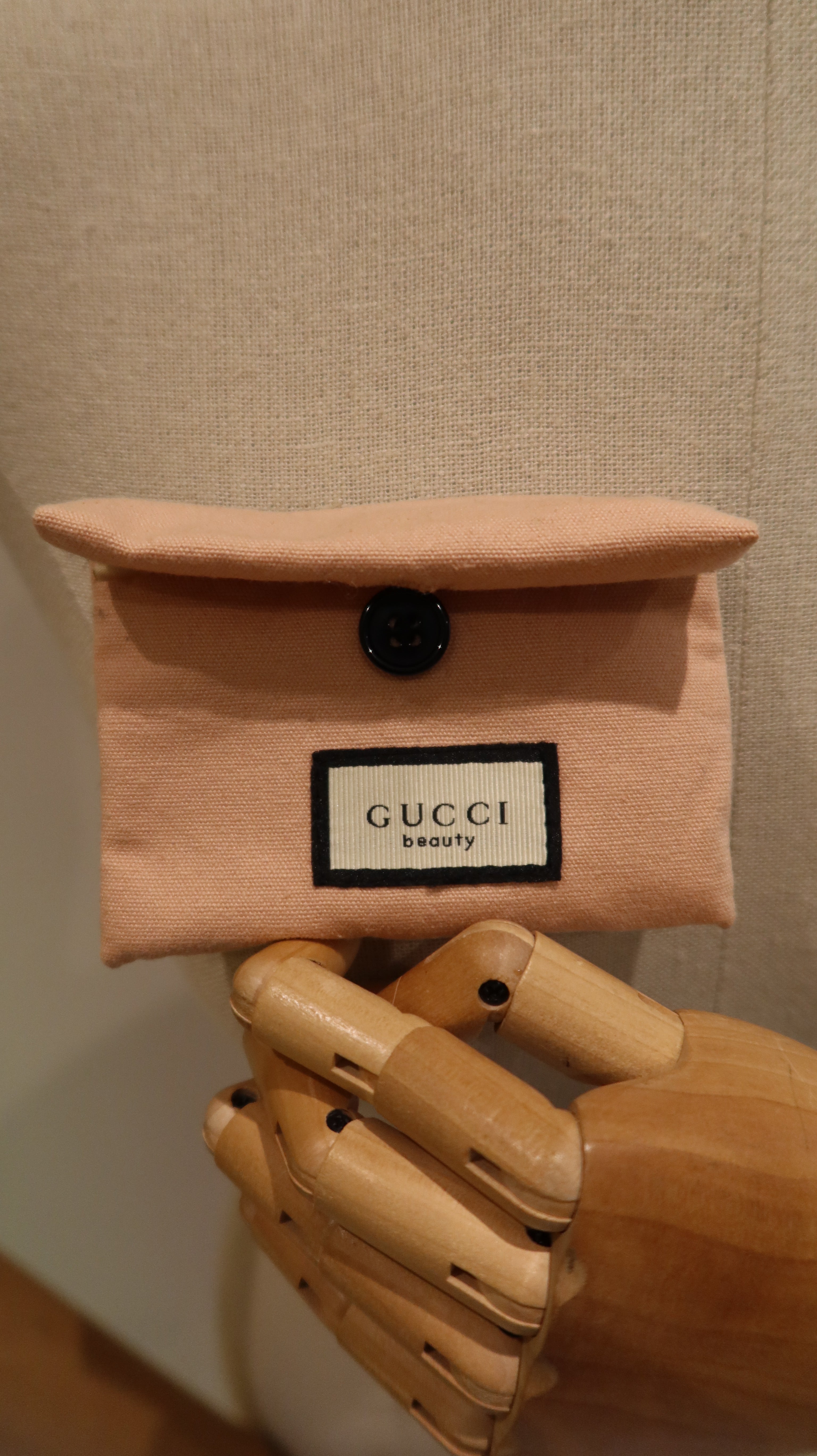 Gucci Comb In a Case
