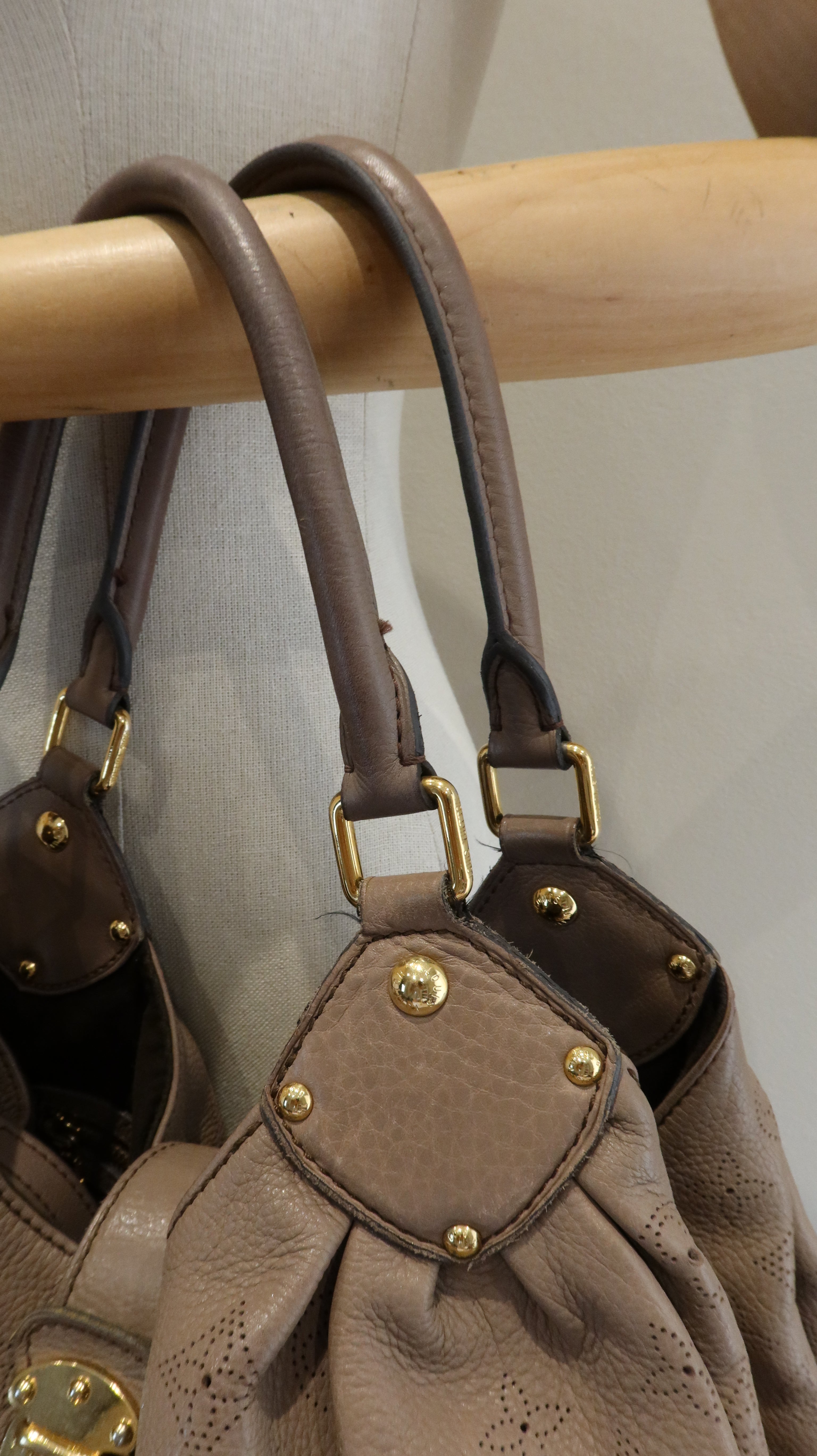 Louis Vuitton Mahina L Tote Bag