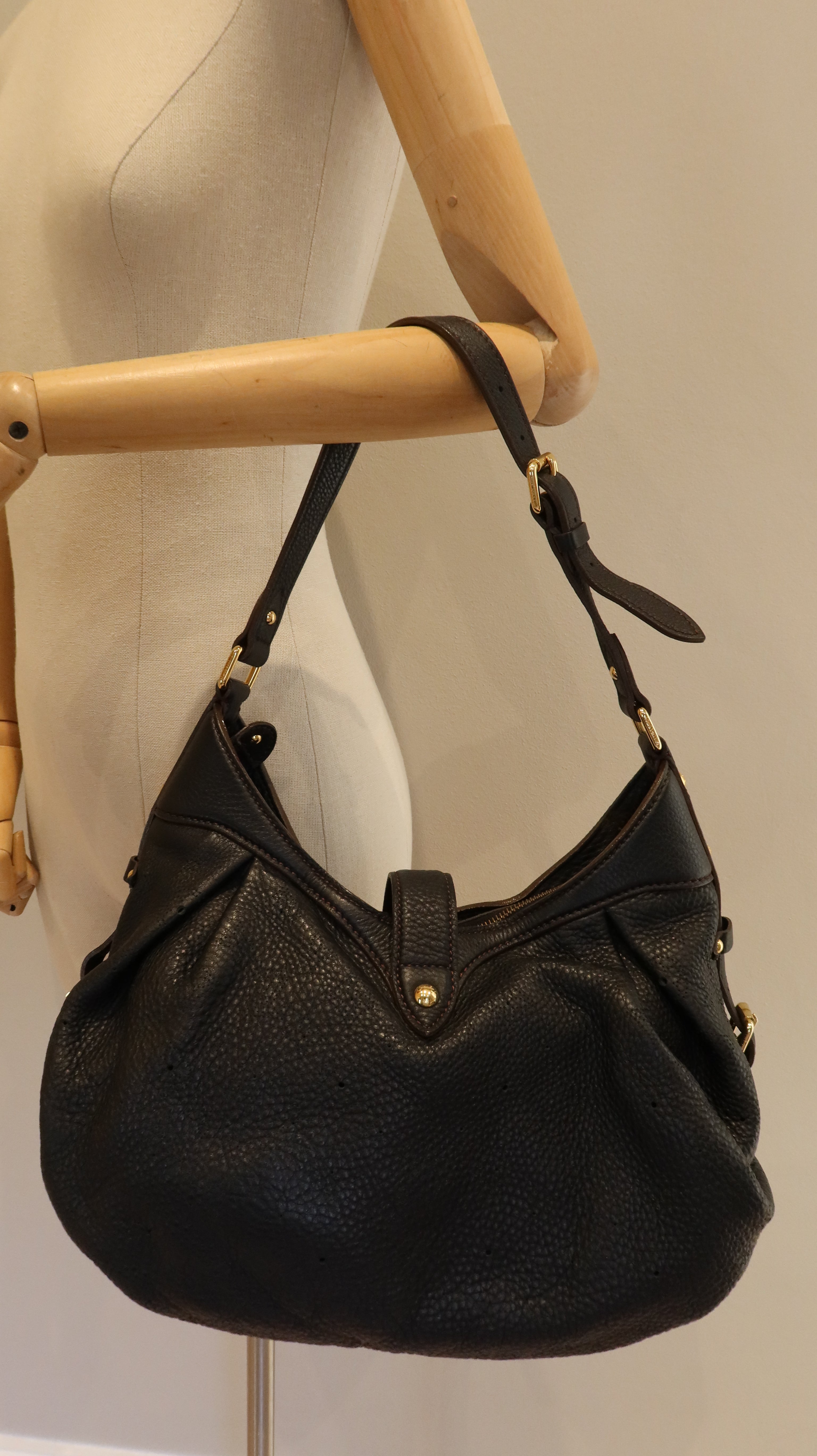 Louis Vuitton Mahina XS Tote Bag