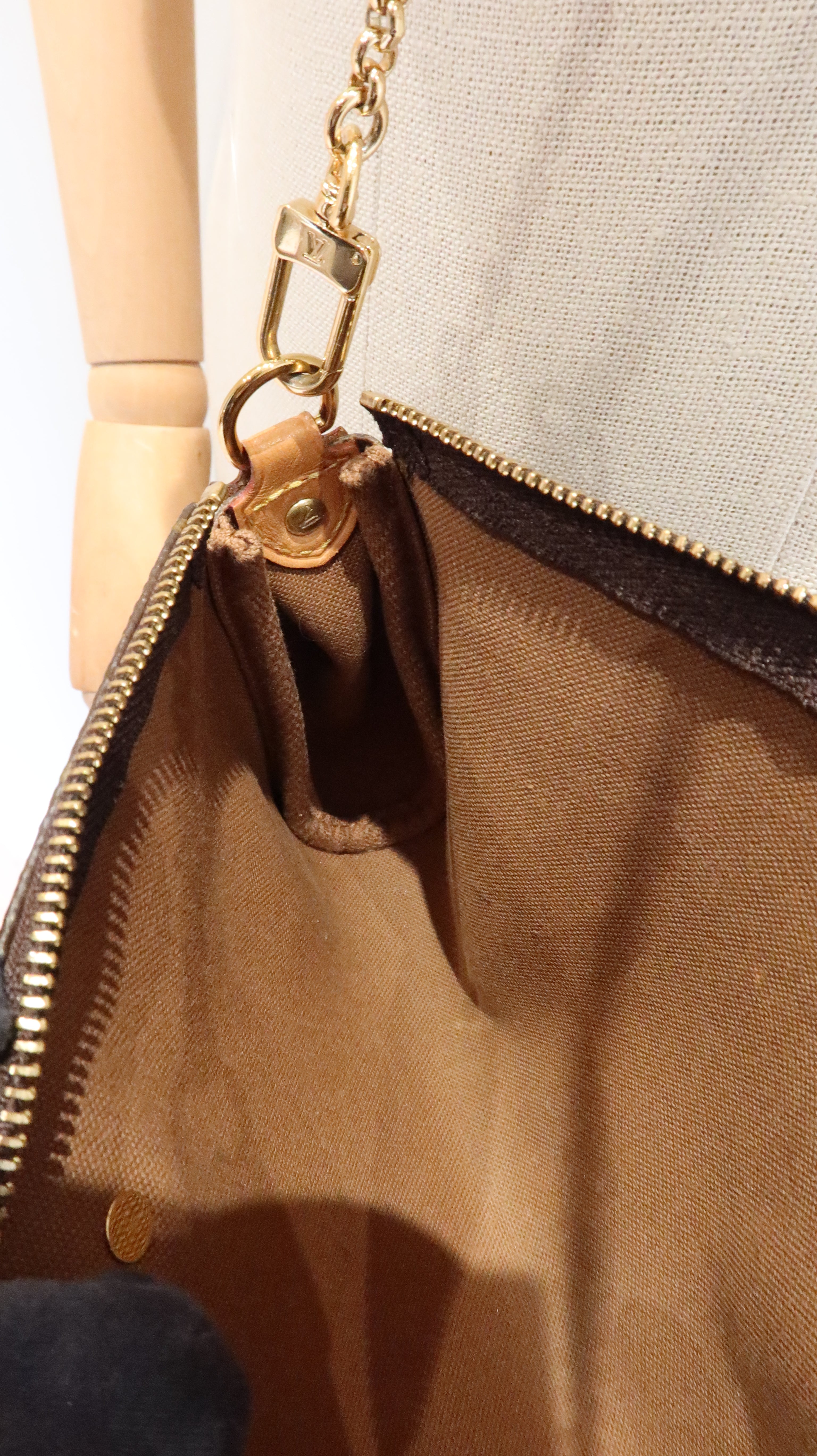 Louis Vuitton Eva Clutch