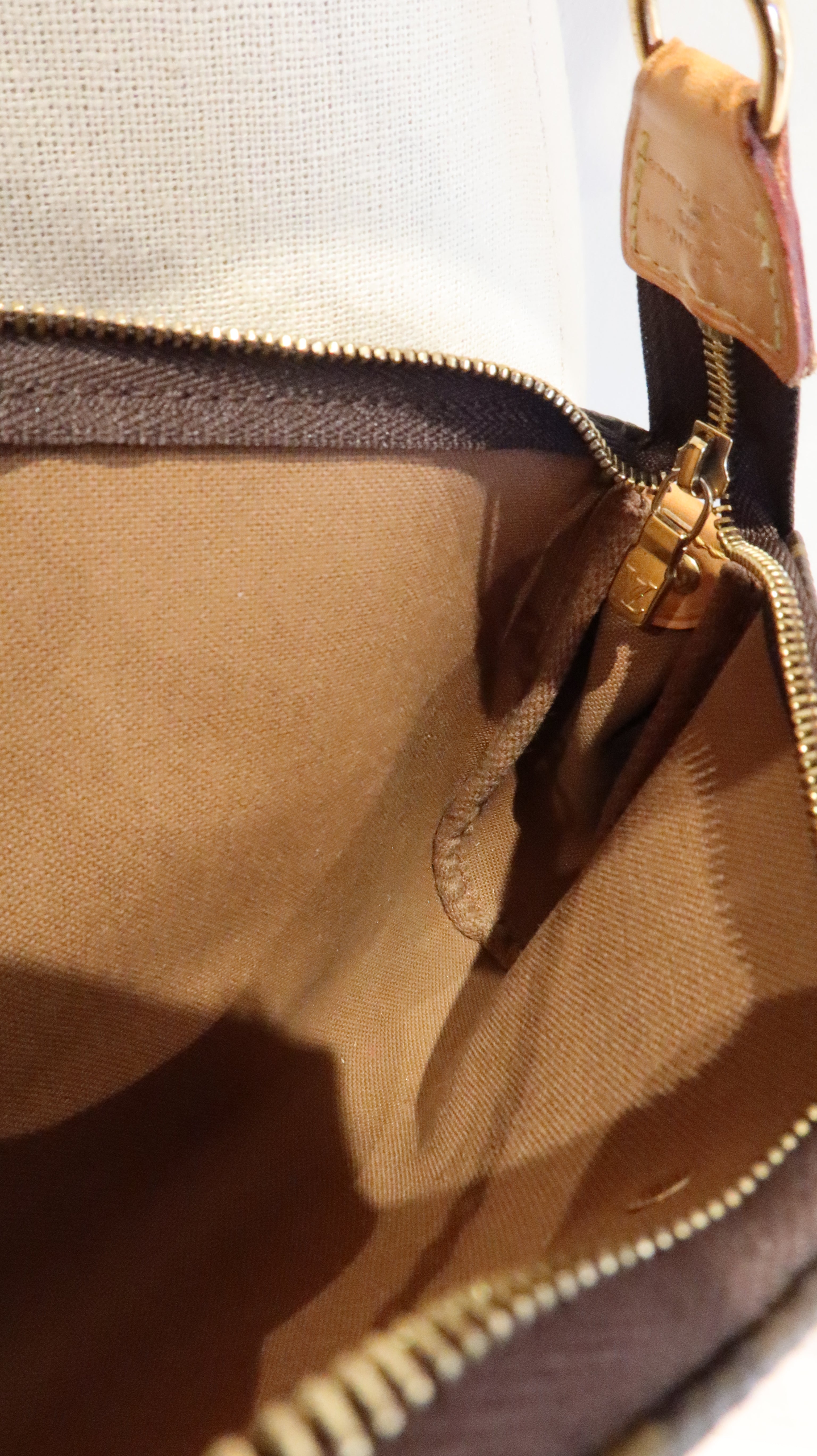 Louis Vuitton Eva Clutch