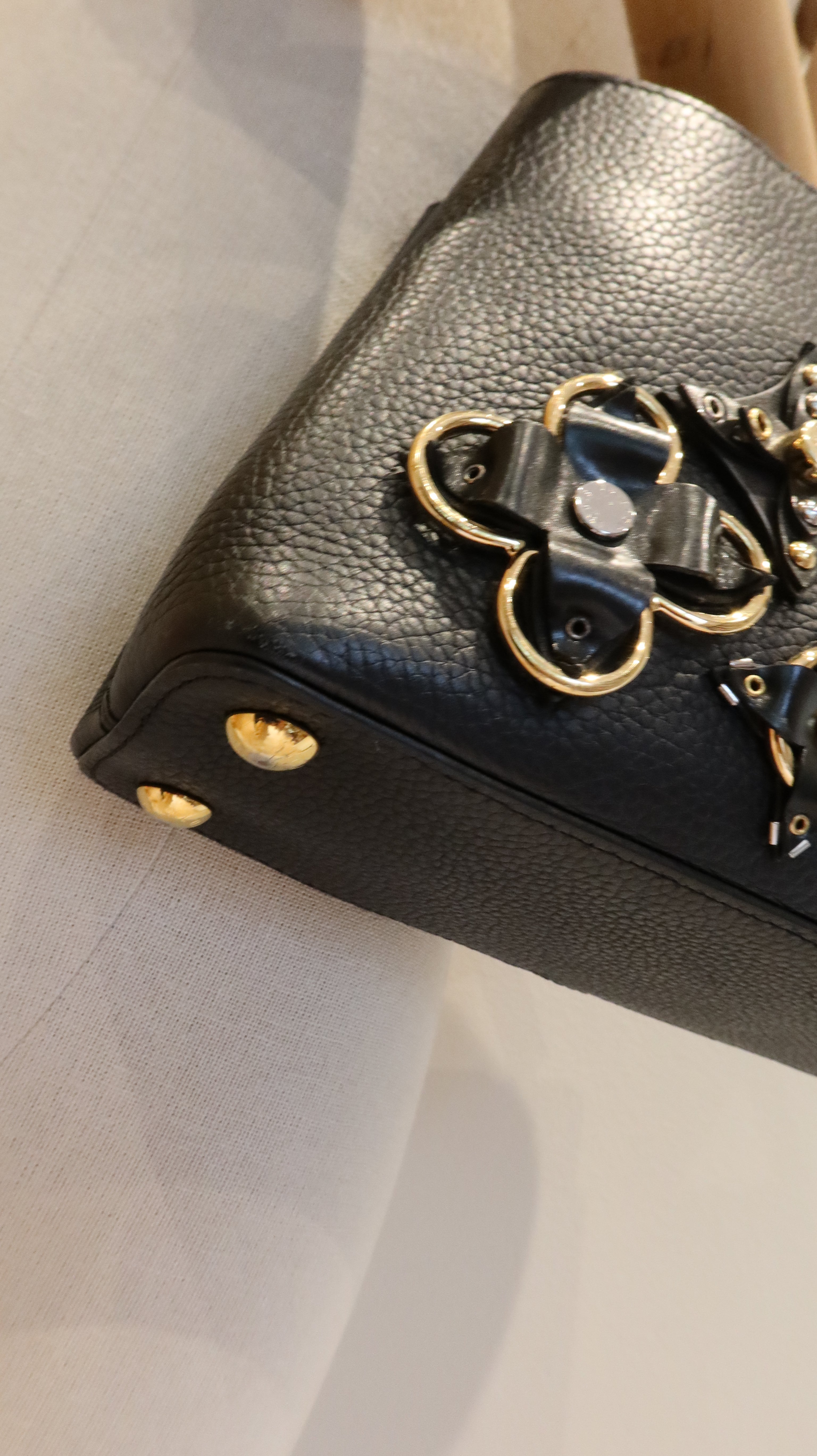 Louis Vuitton Capucines BB