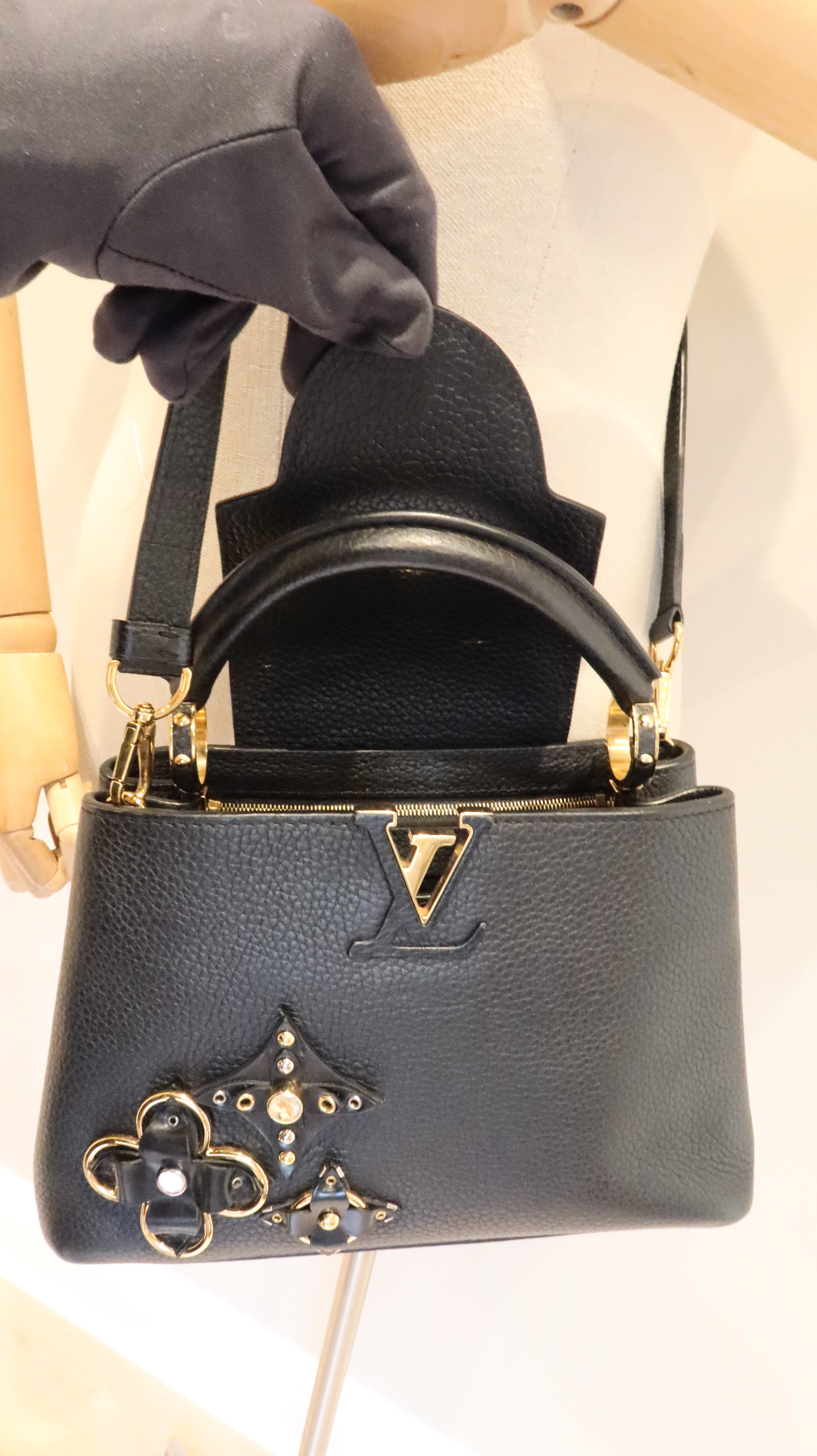 Louis Vuitton Capucines BB