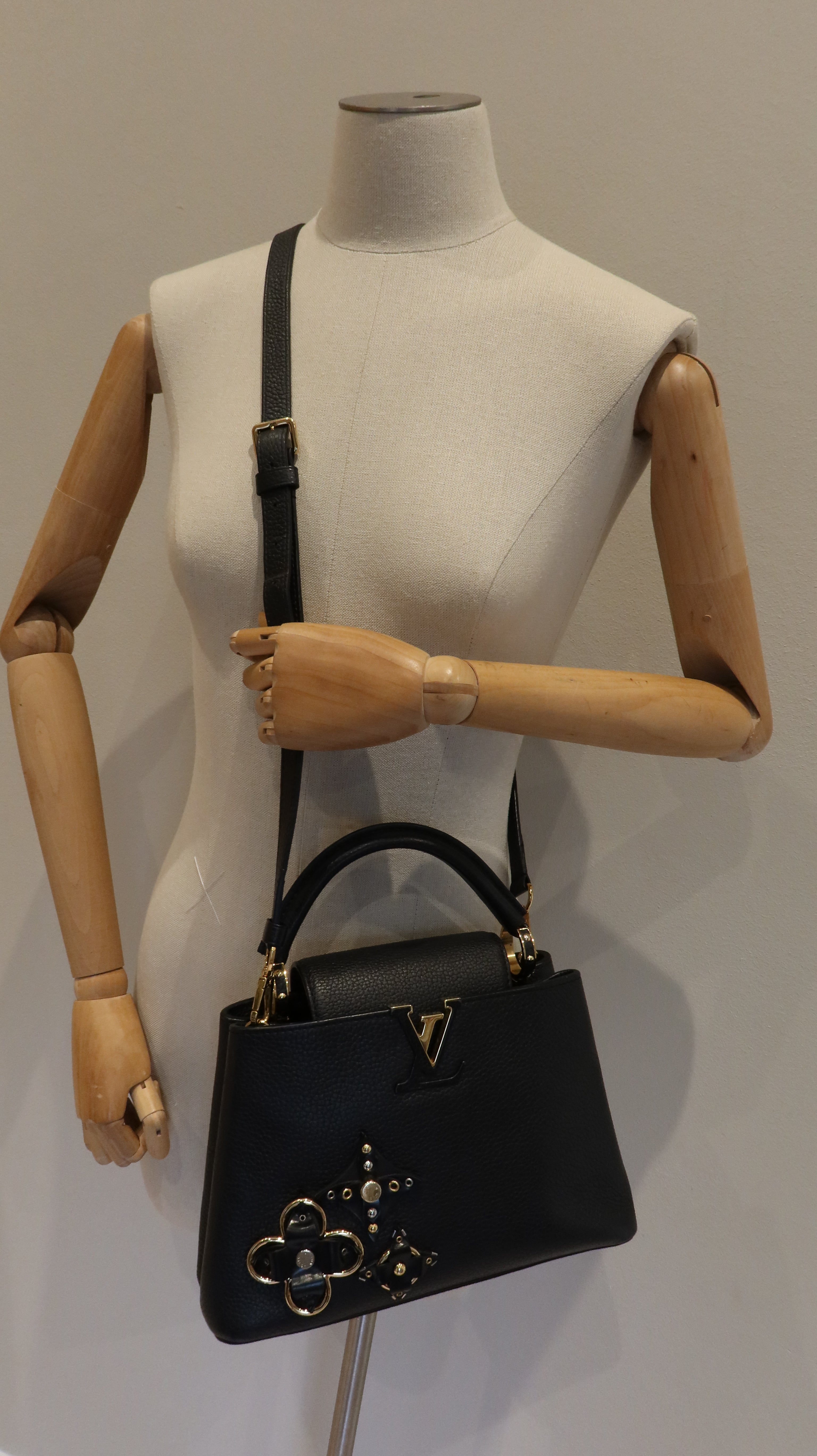 Louis Vuitton Capucines BB