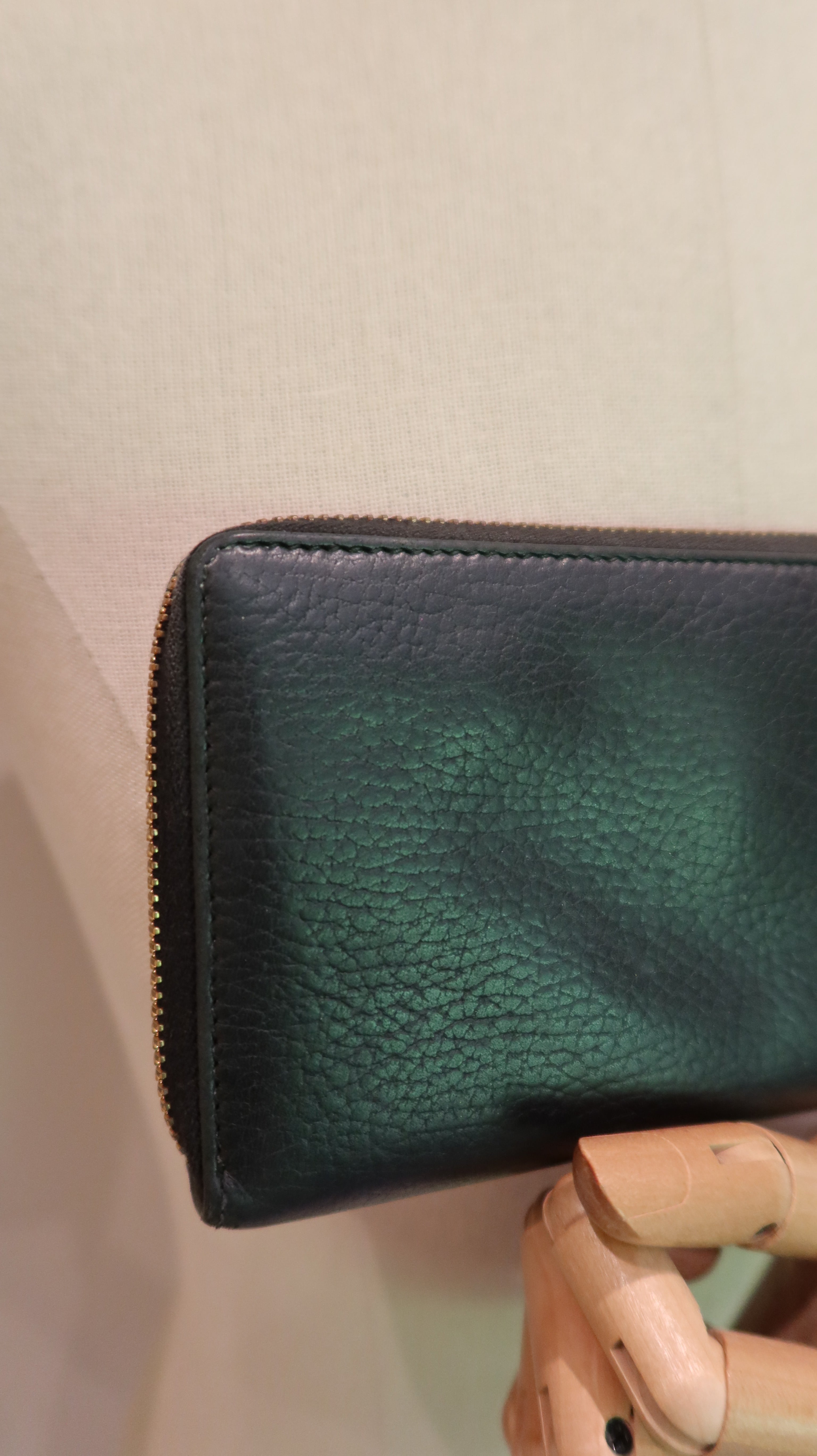 Gucci Marmont Zip Around Wallet