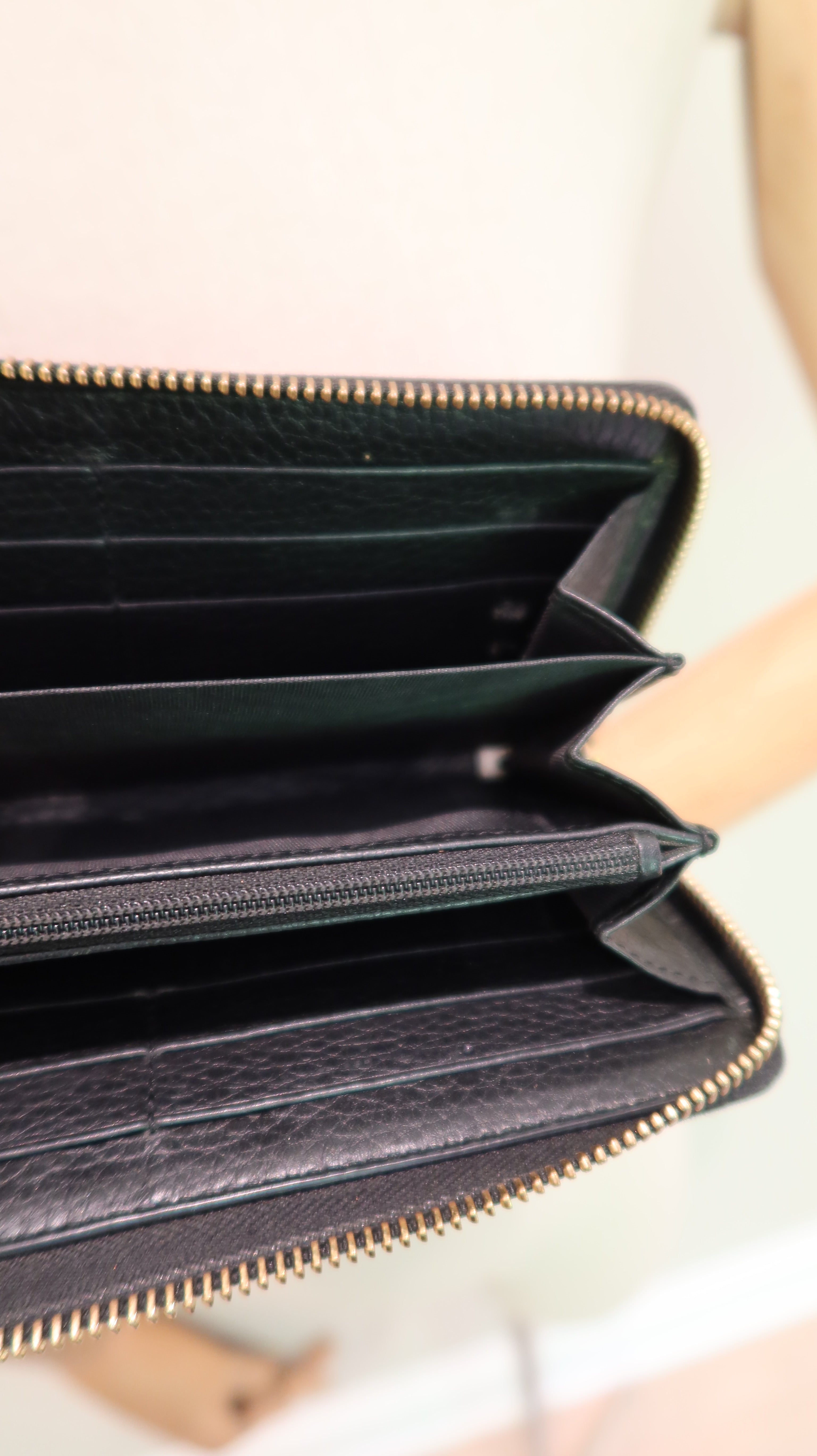 Gucci Marmont Zip Around Wallet