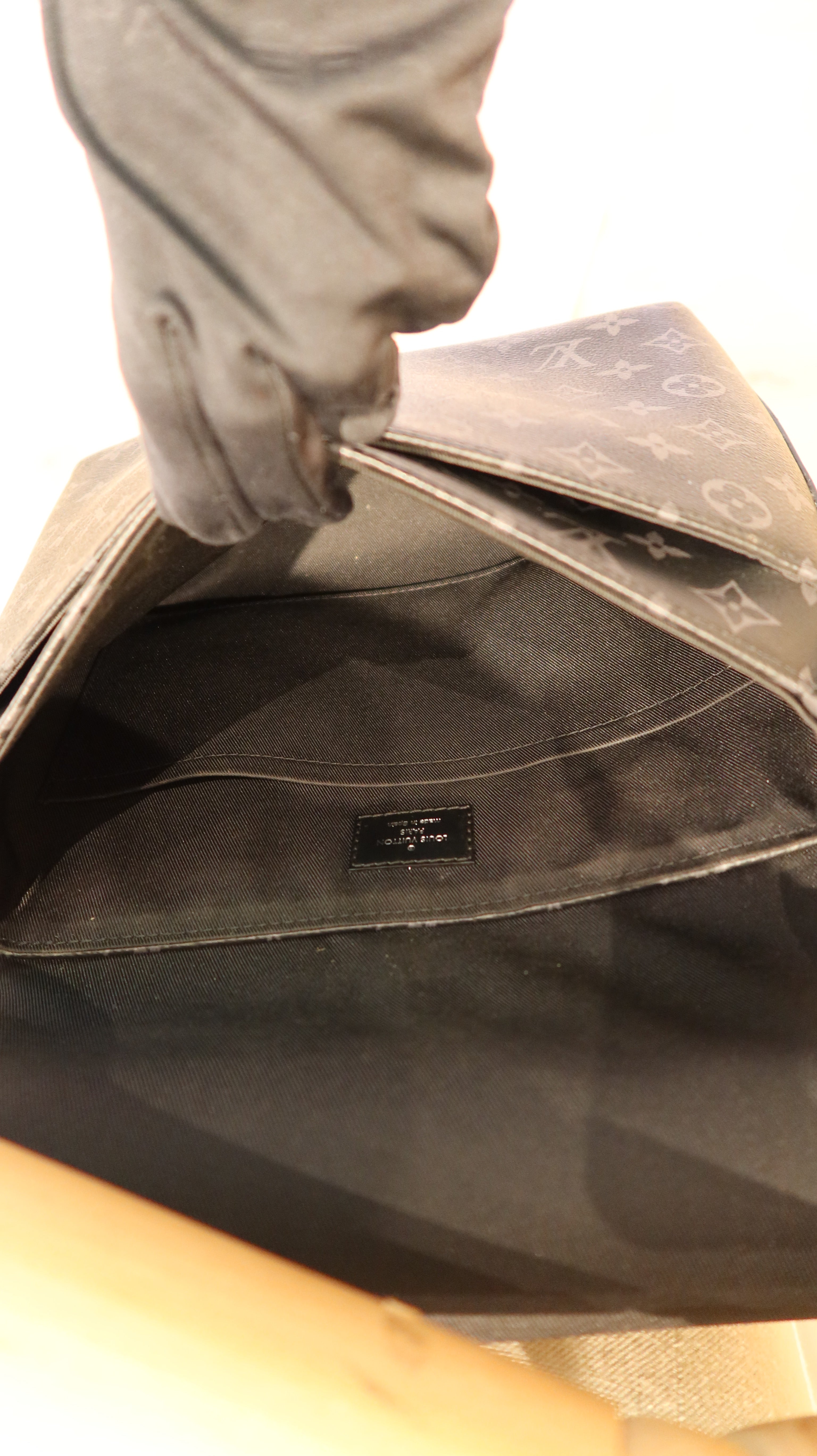 Louis Vuitton District PM Bag