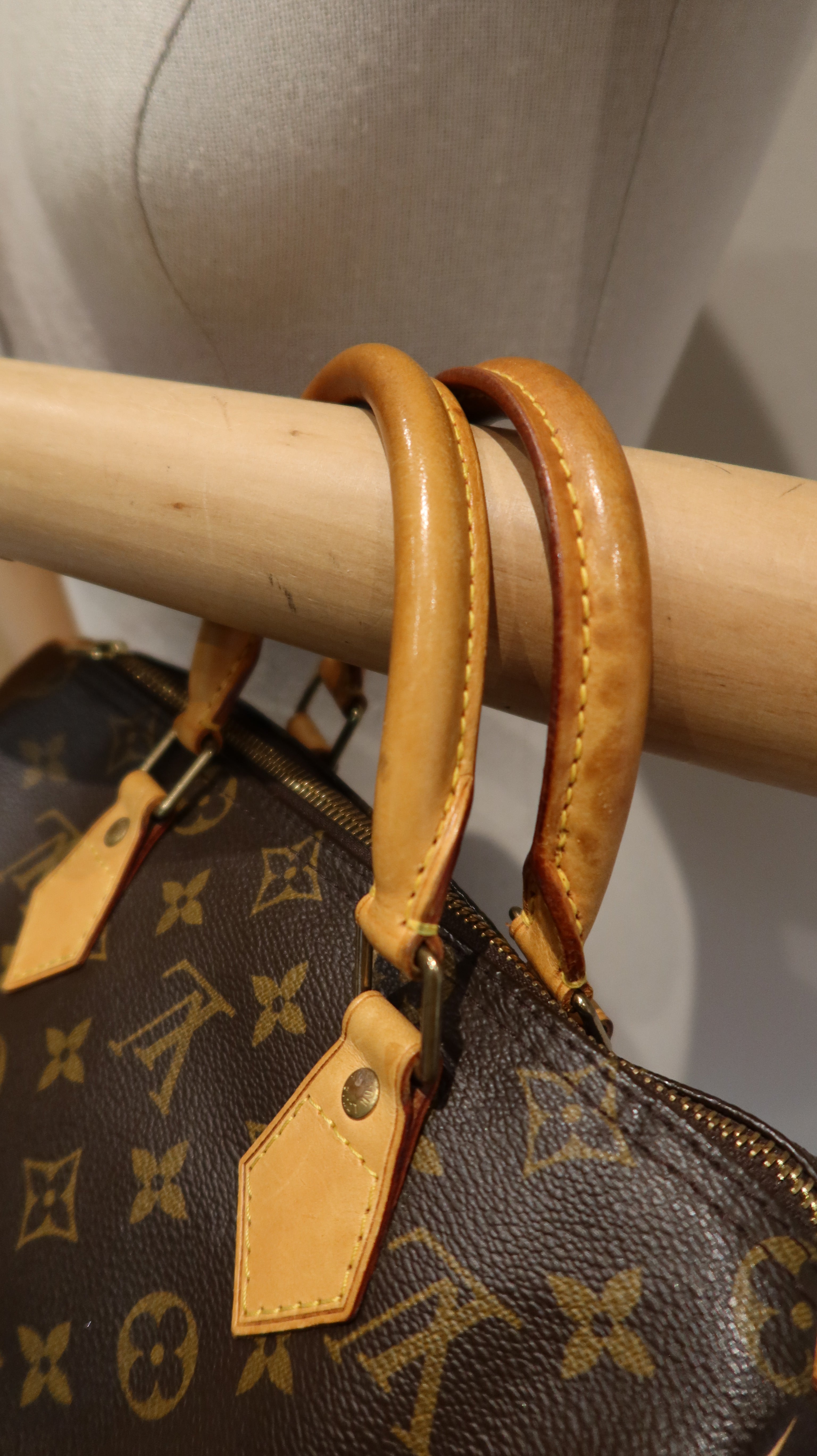 Louis Vuitton Speedy 25