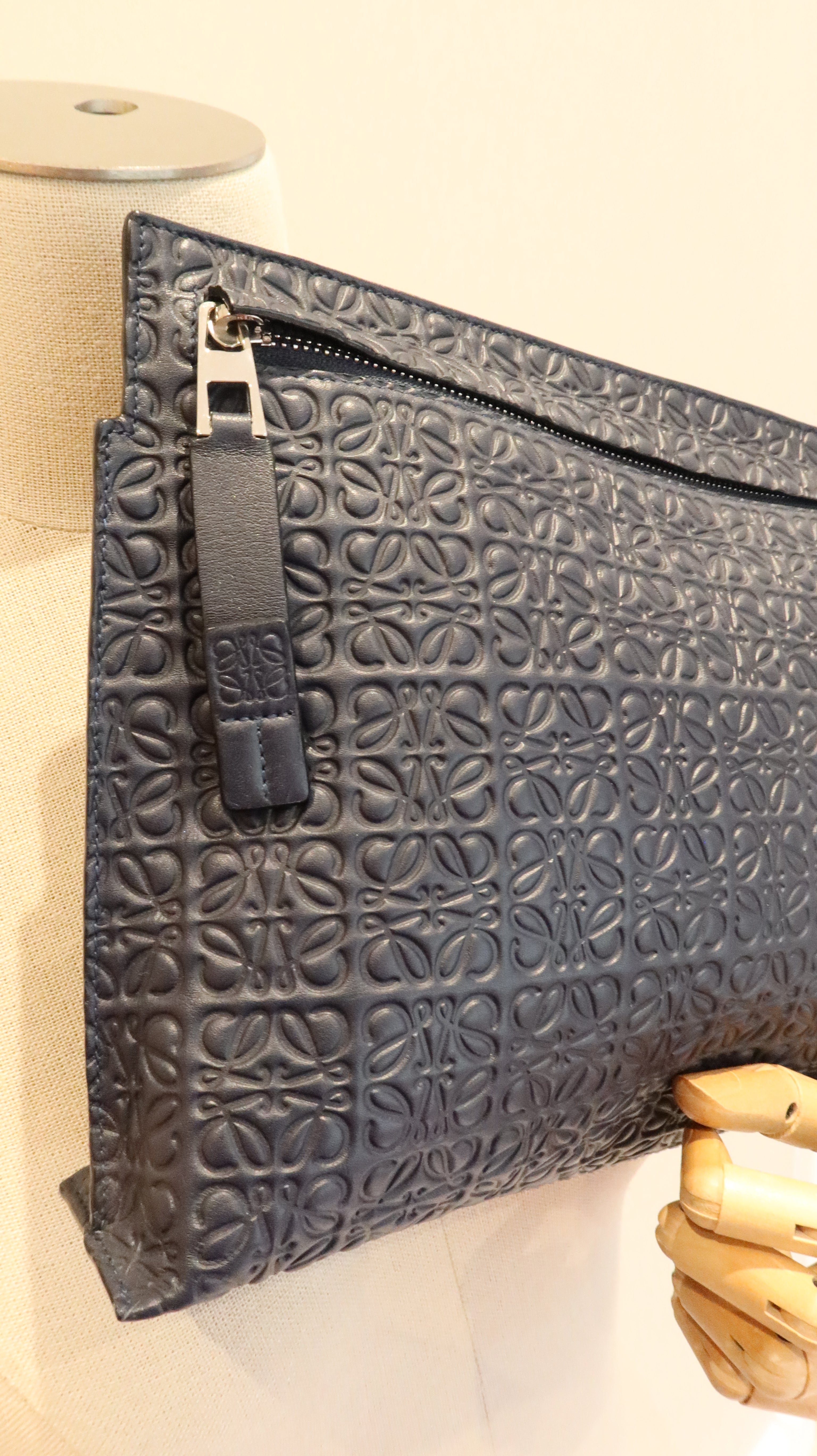 Loewe T Pouch