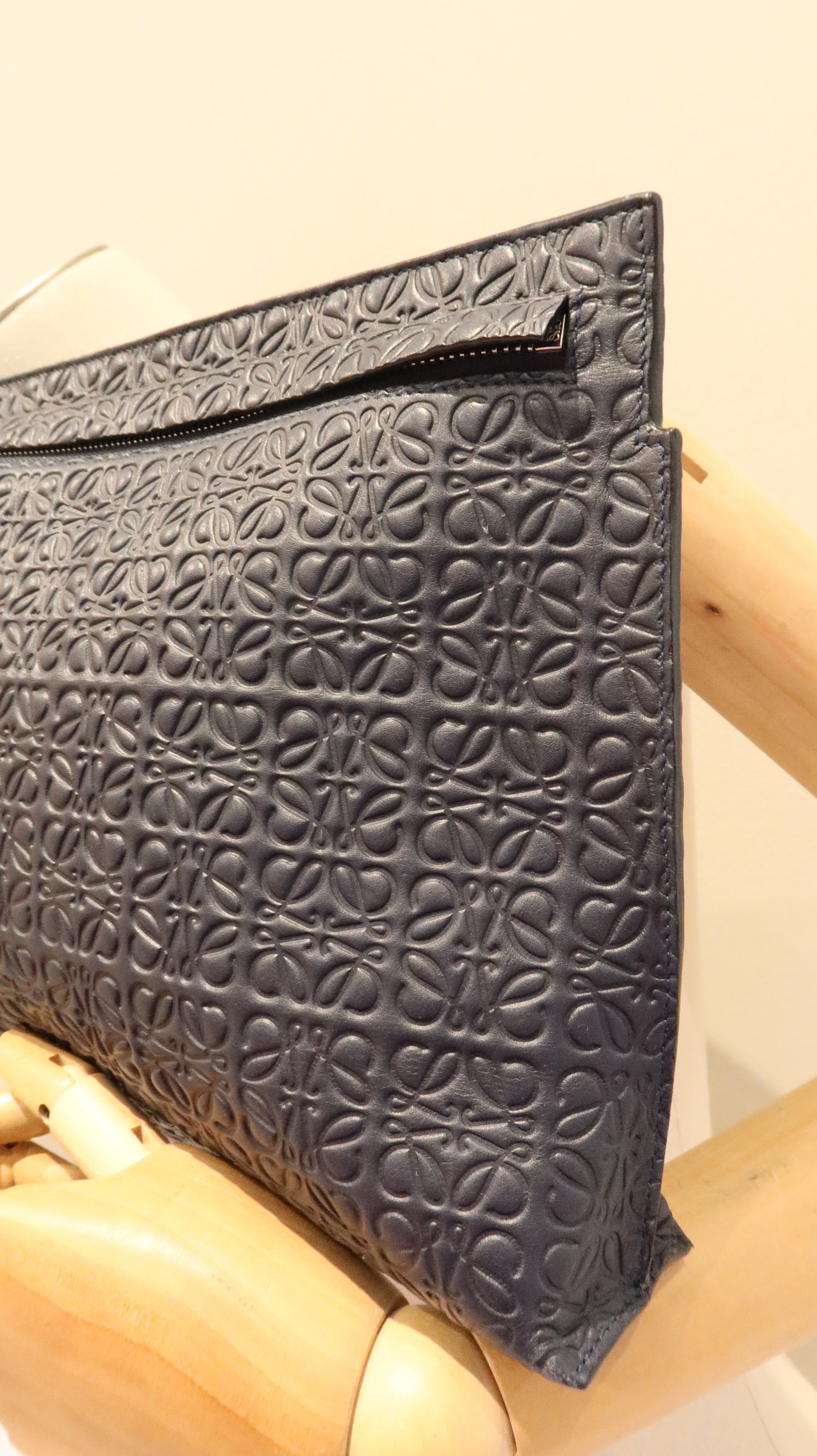 Loewe T Pouch