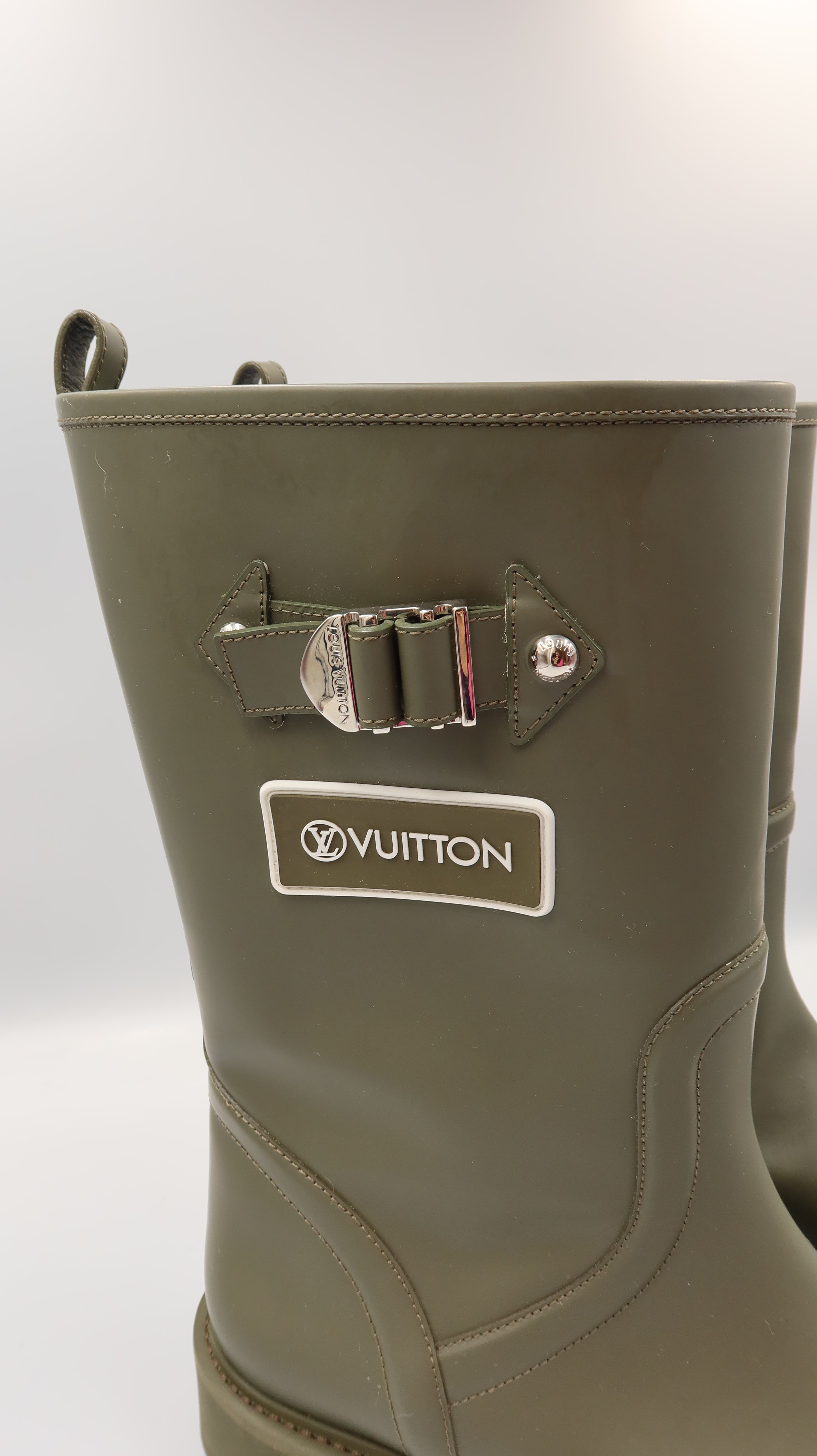 Louis Vuitton Boots (EU41)