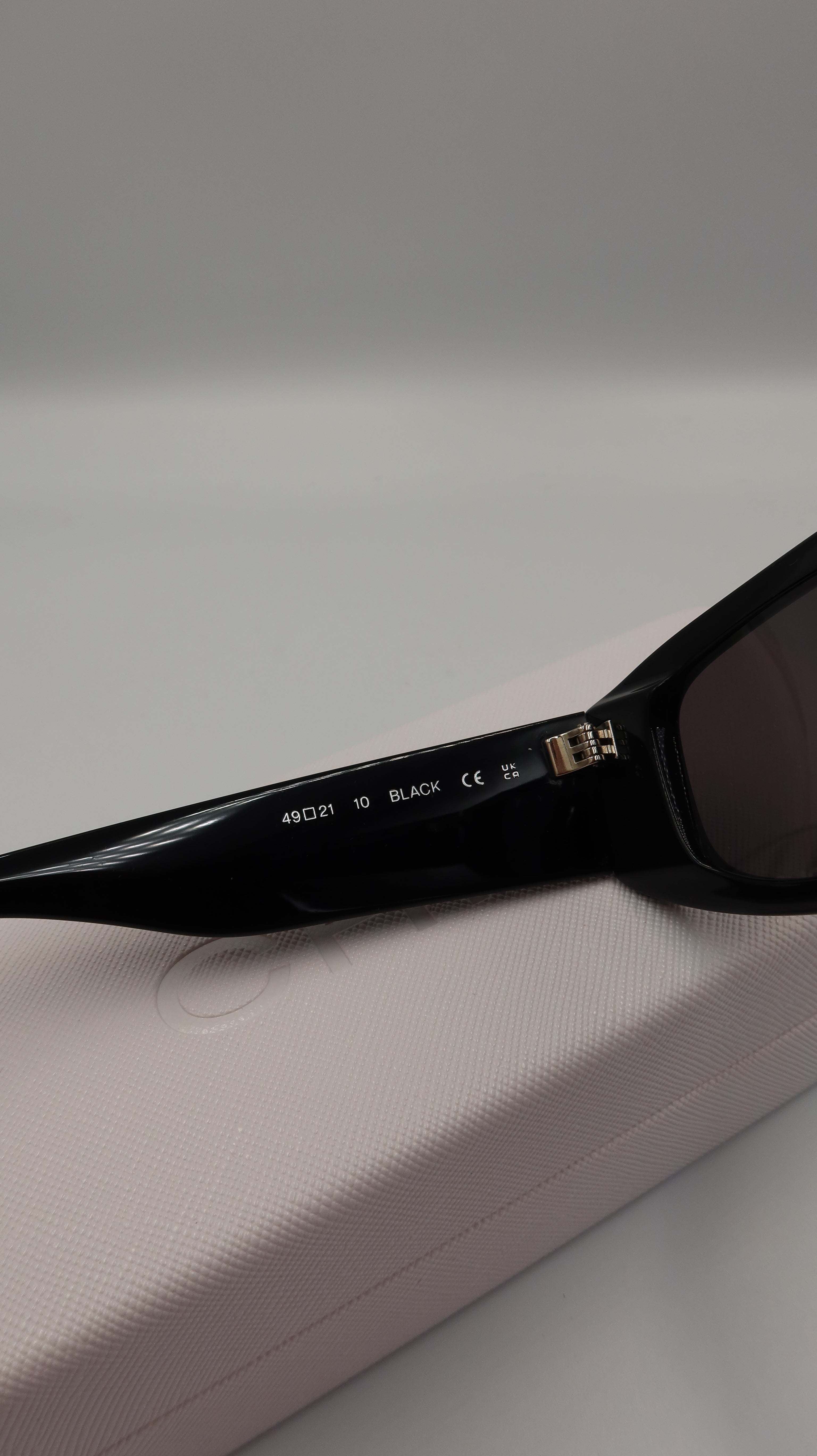 Chimi Sunglasses