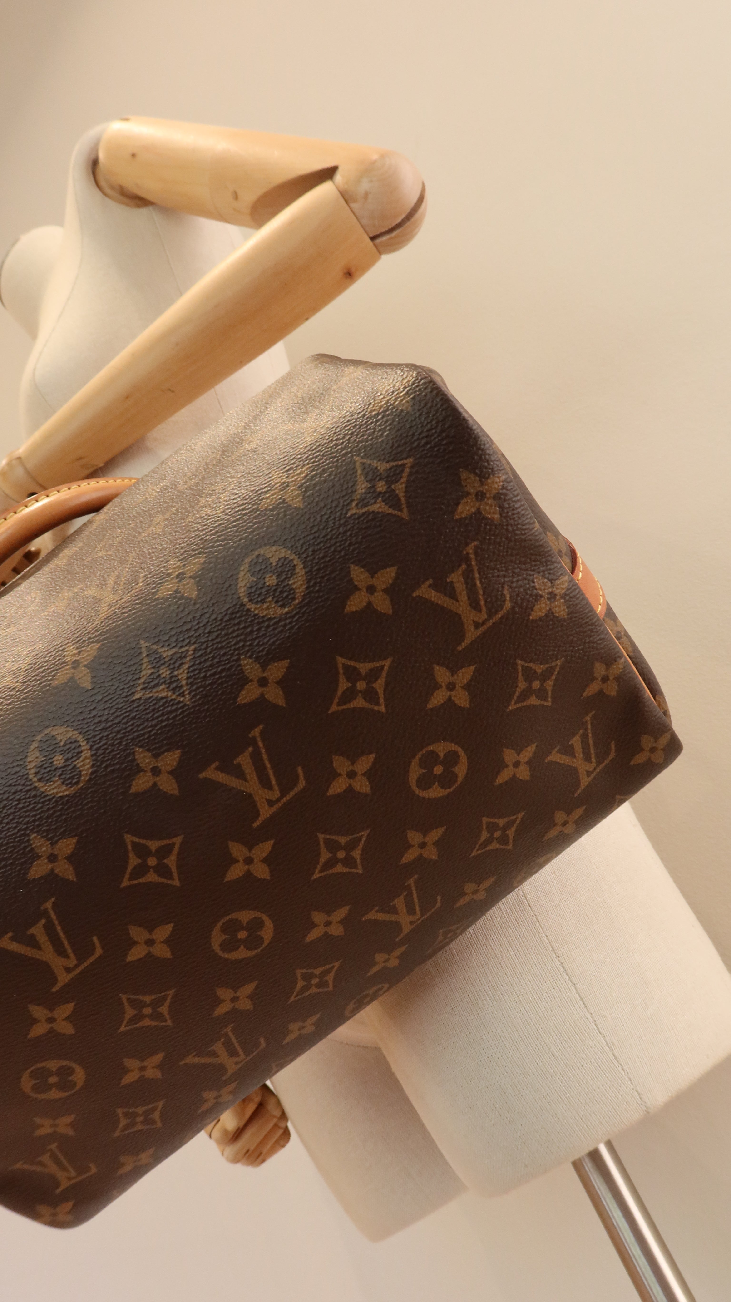 Louis Vuitton Speedy Bandouliere 30