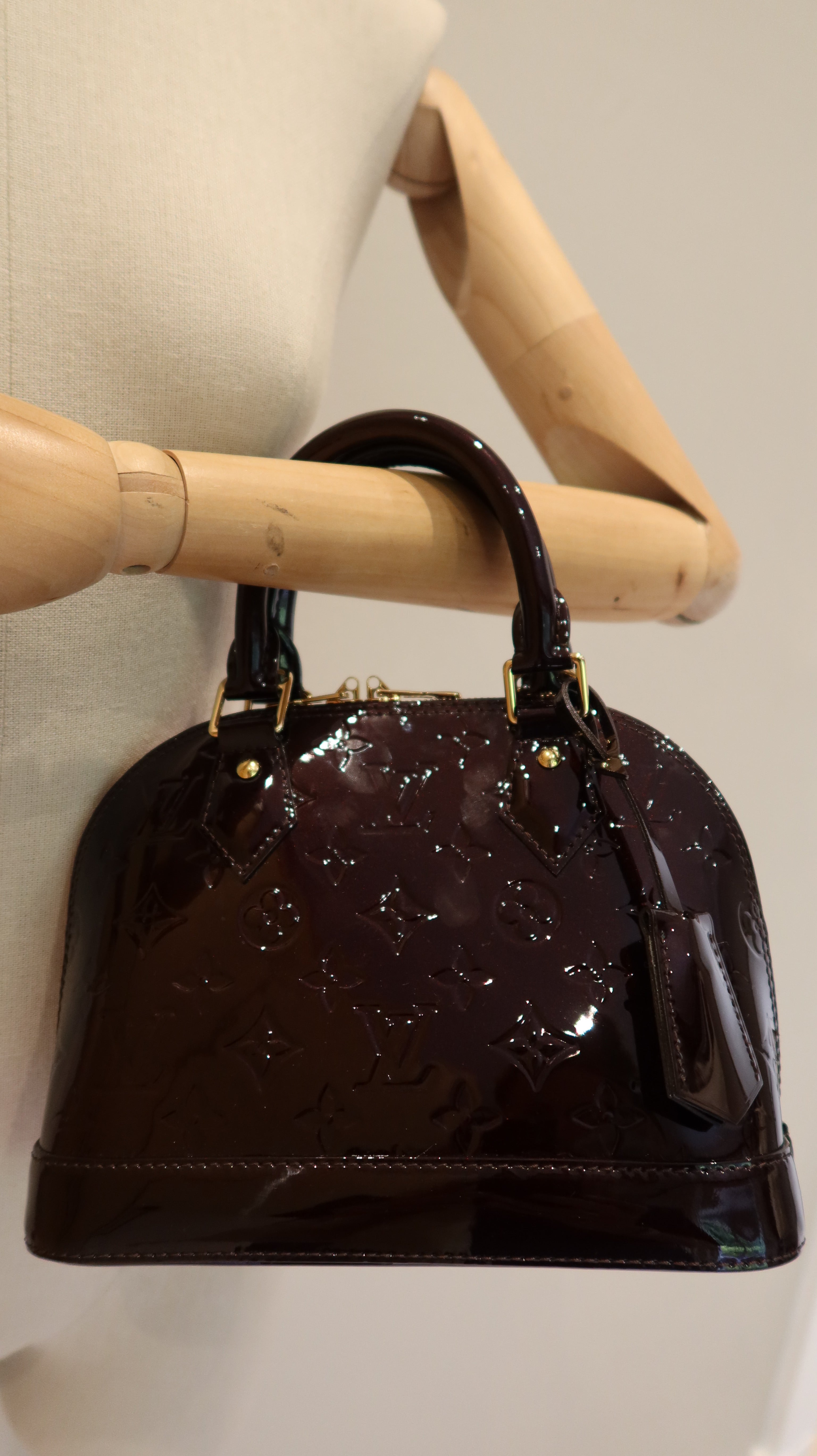 Louis Vuitton Alma BB