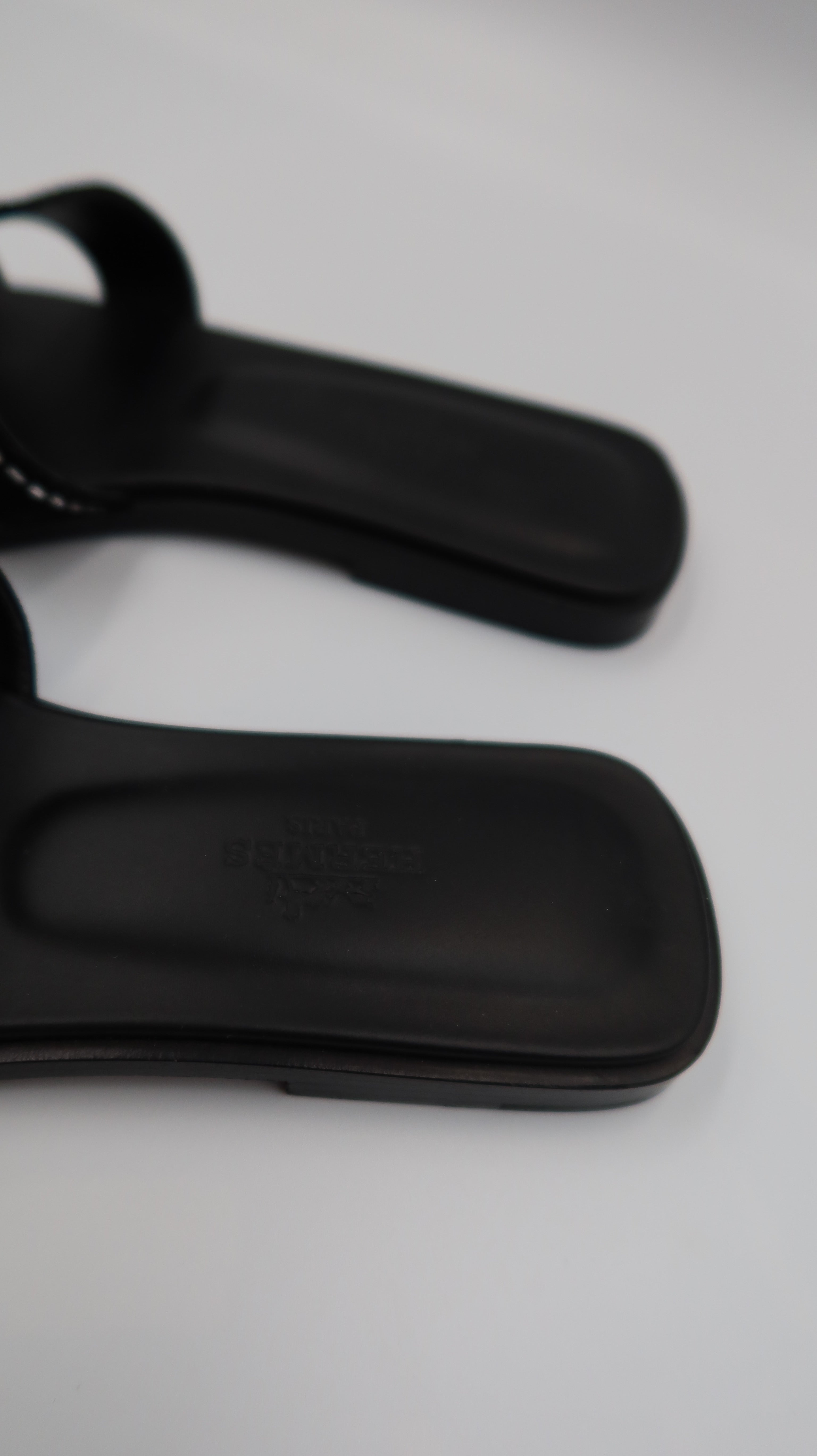 Hermès Oran Sandals (EU36)