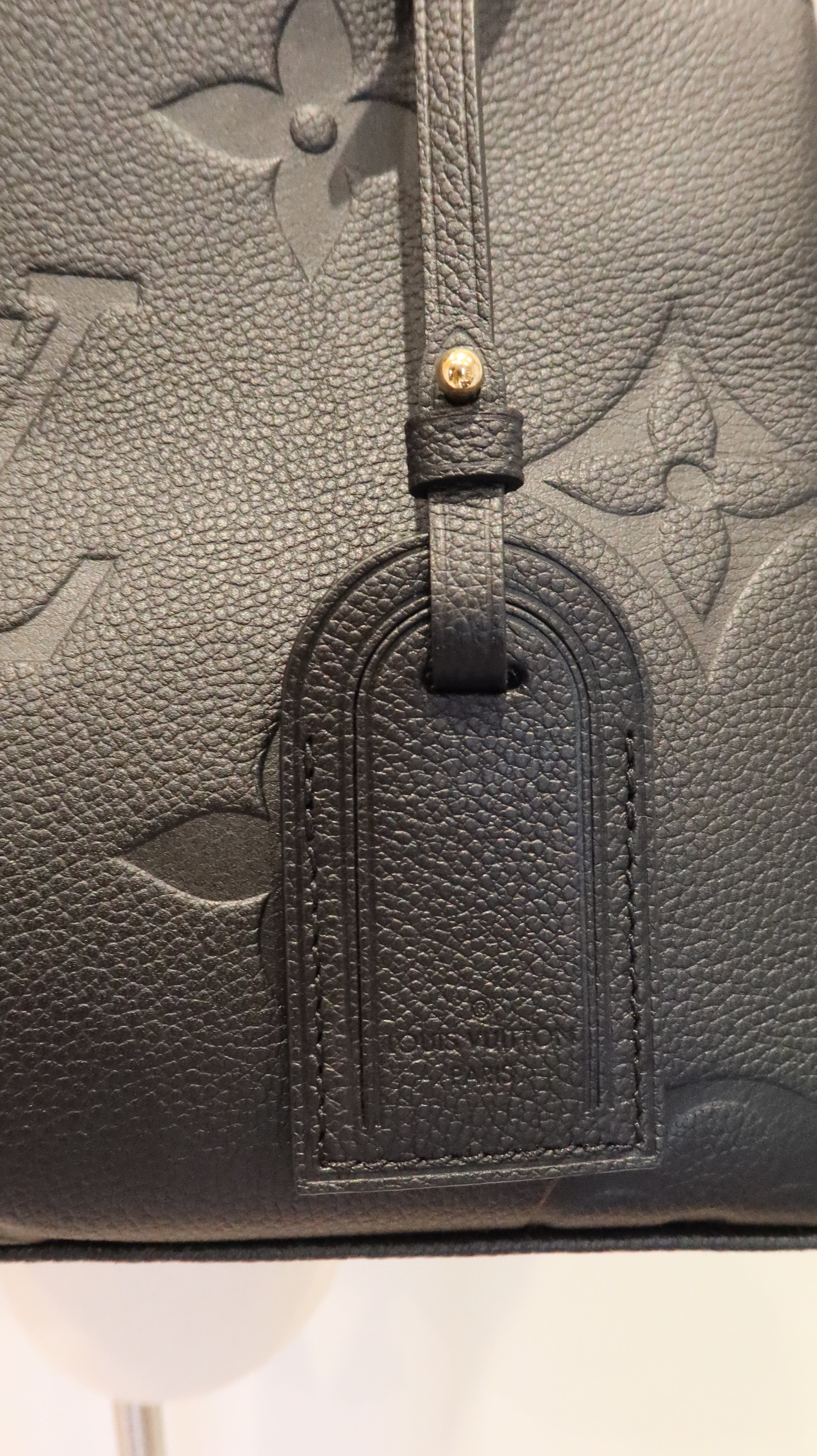Louis Vuitton Petit Palais Bag