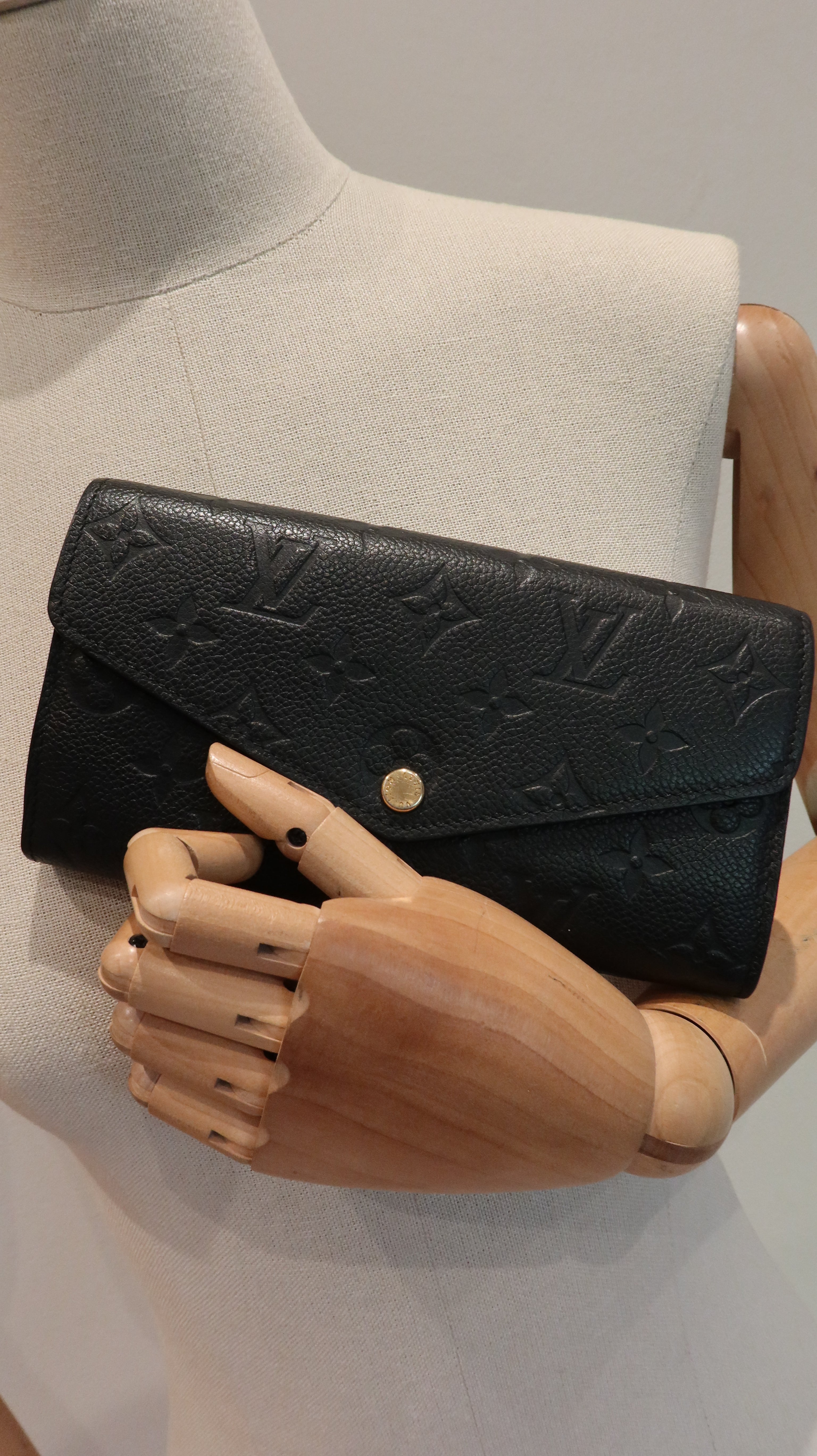 Louis Vuitton Sarah Wallet