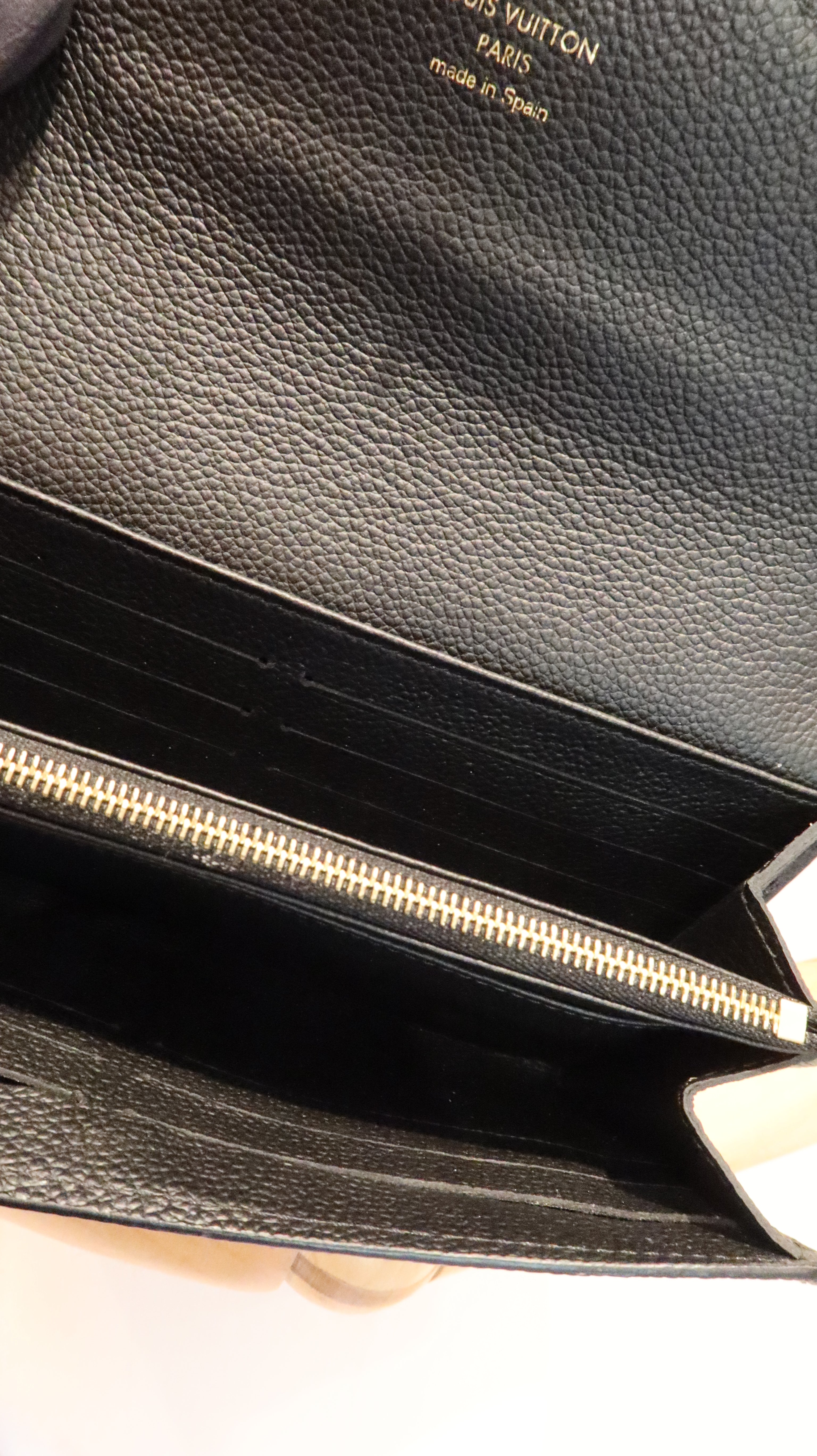 Louis Vuitton Sarah Wallet