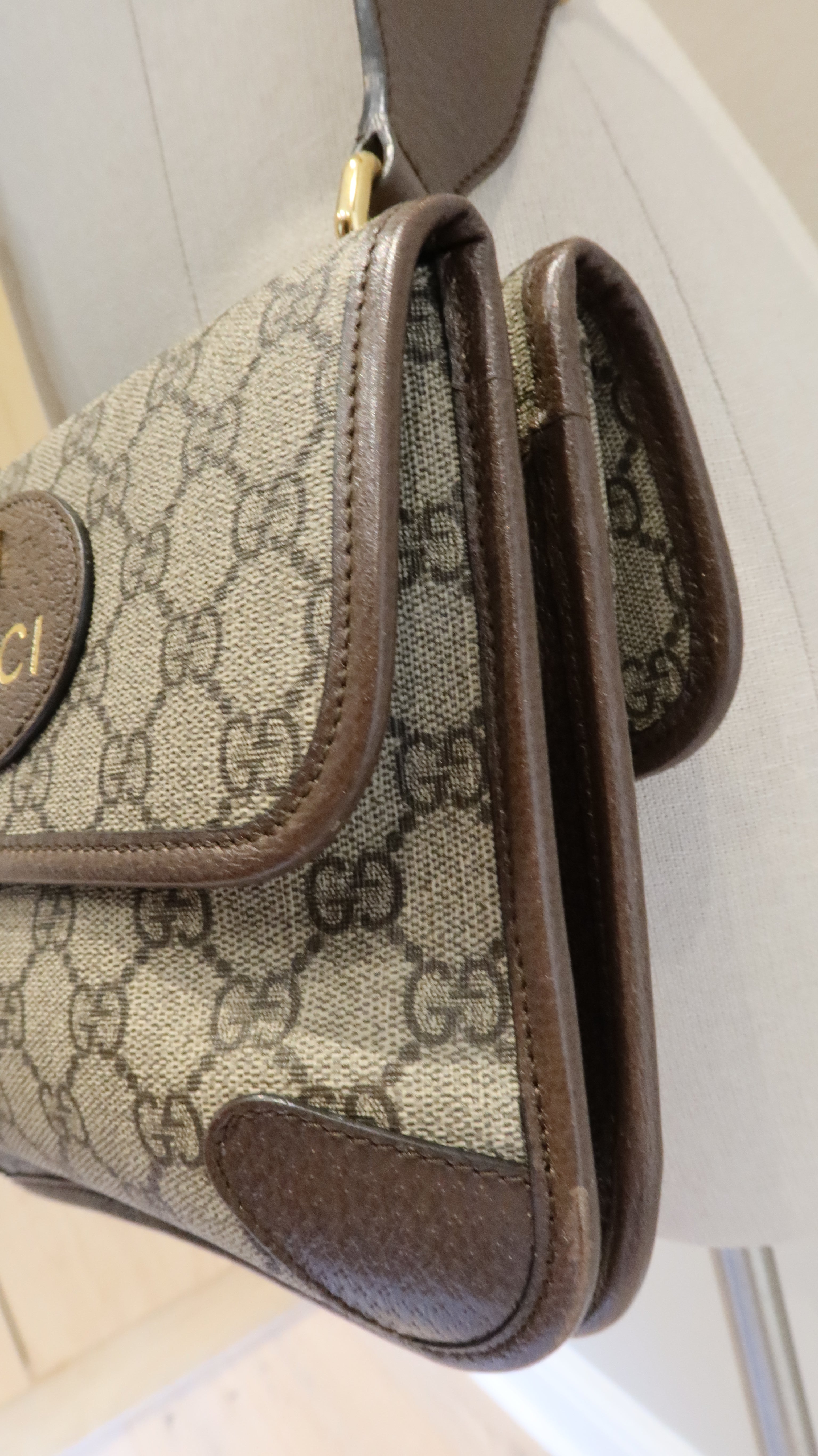 Gucci Supreme Neo Vintage Messenger Bag