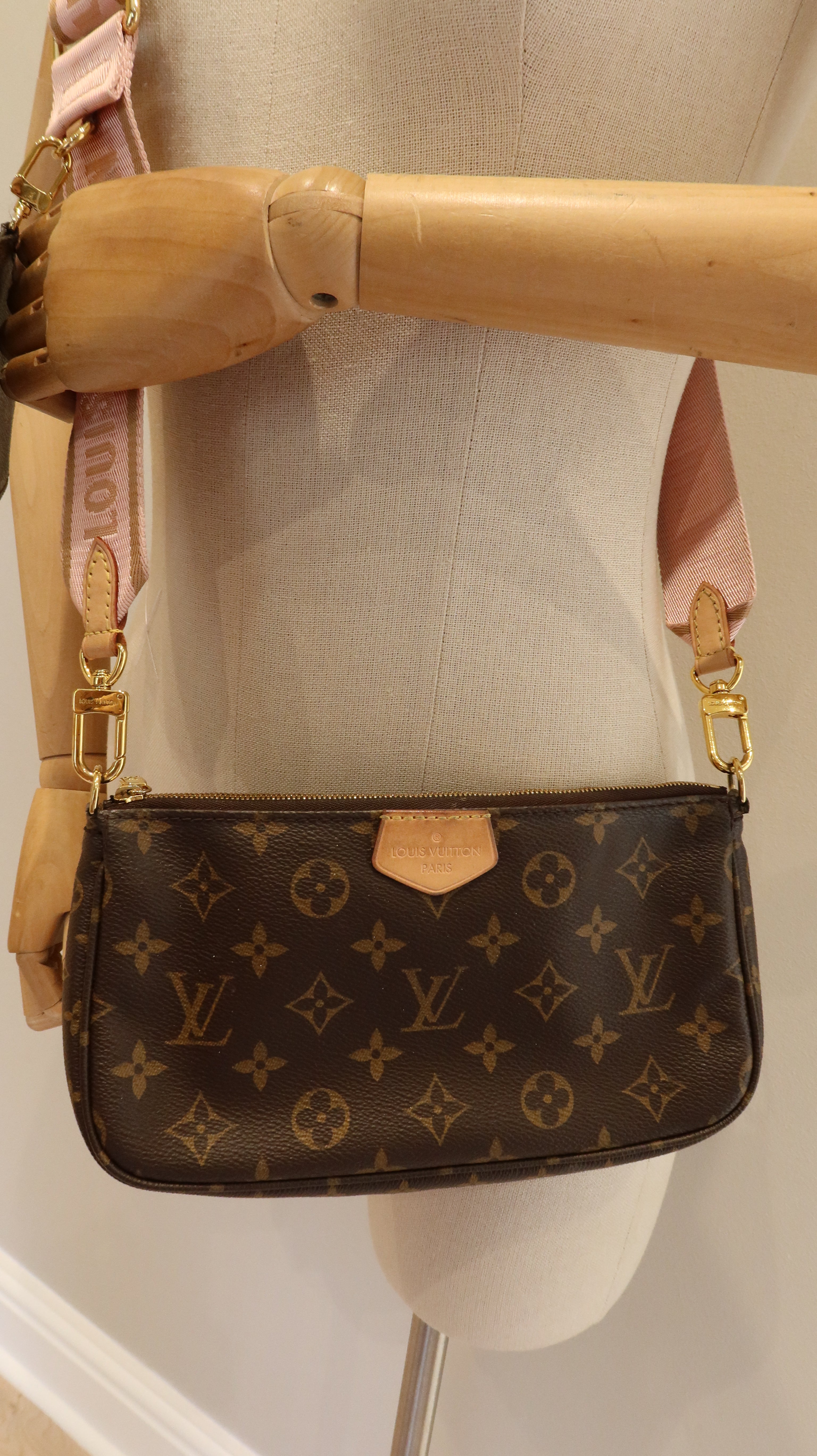 Louis Vuitton Multi Pochette Accessoires