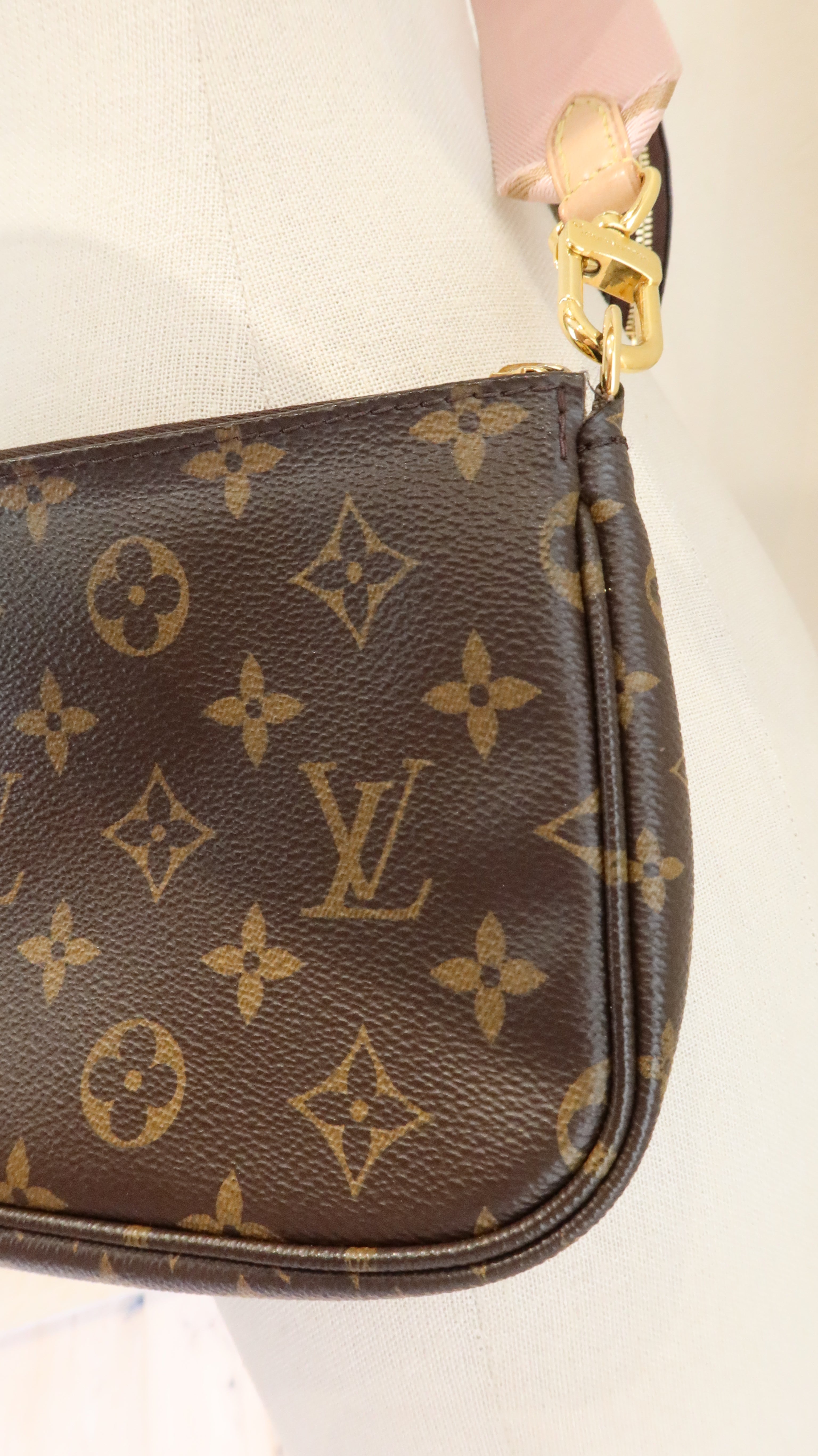 Louis Vuitton Multi Pochette Accessoires
