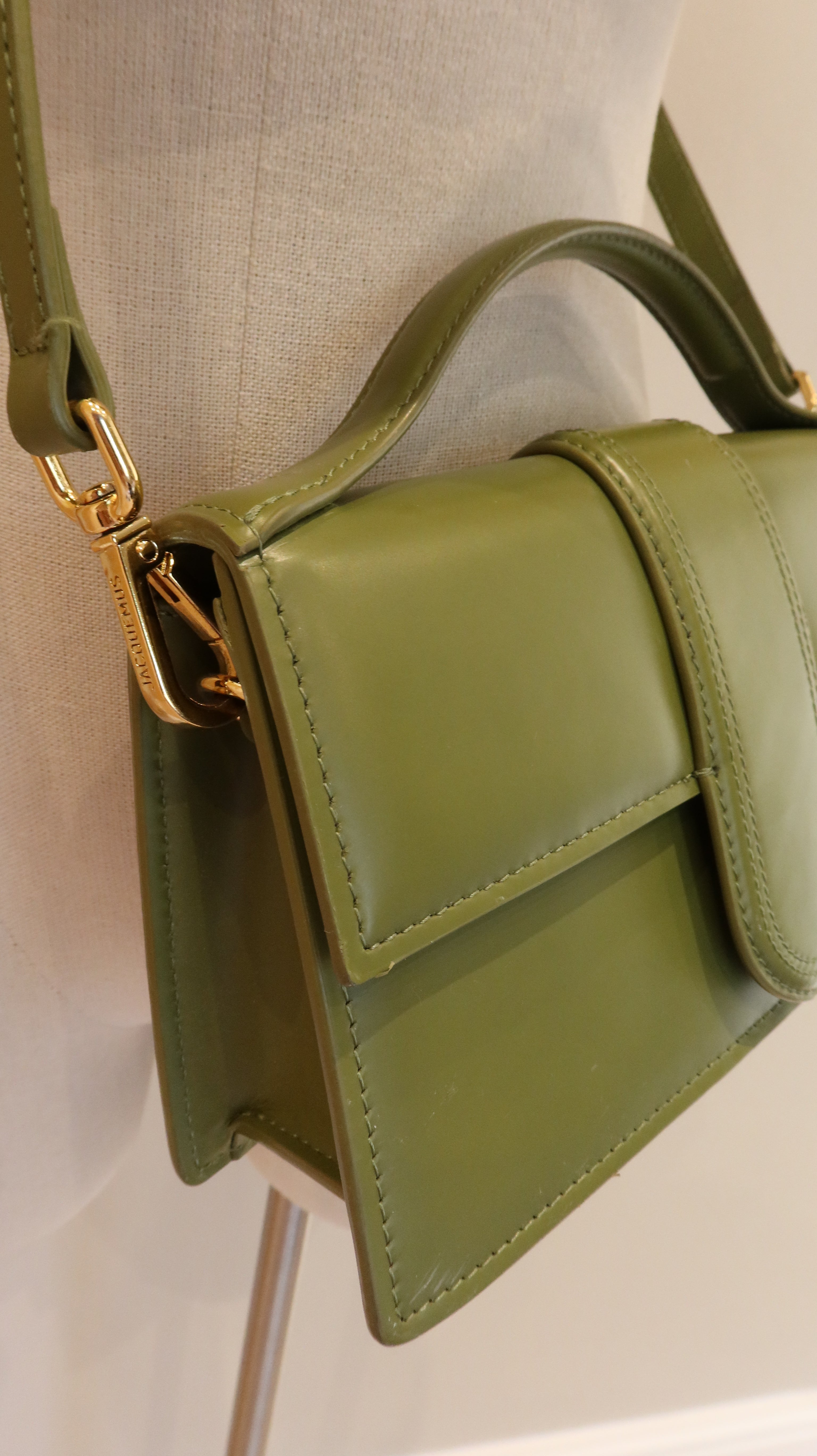 Jacquemus Le Grand Bambino