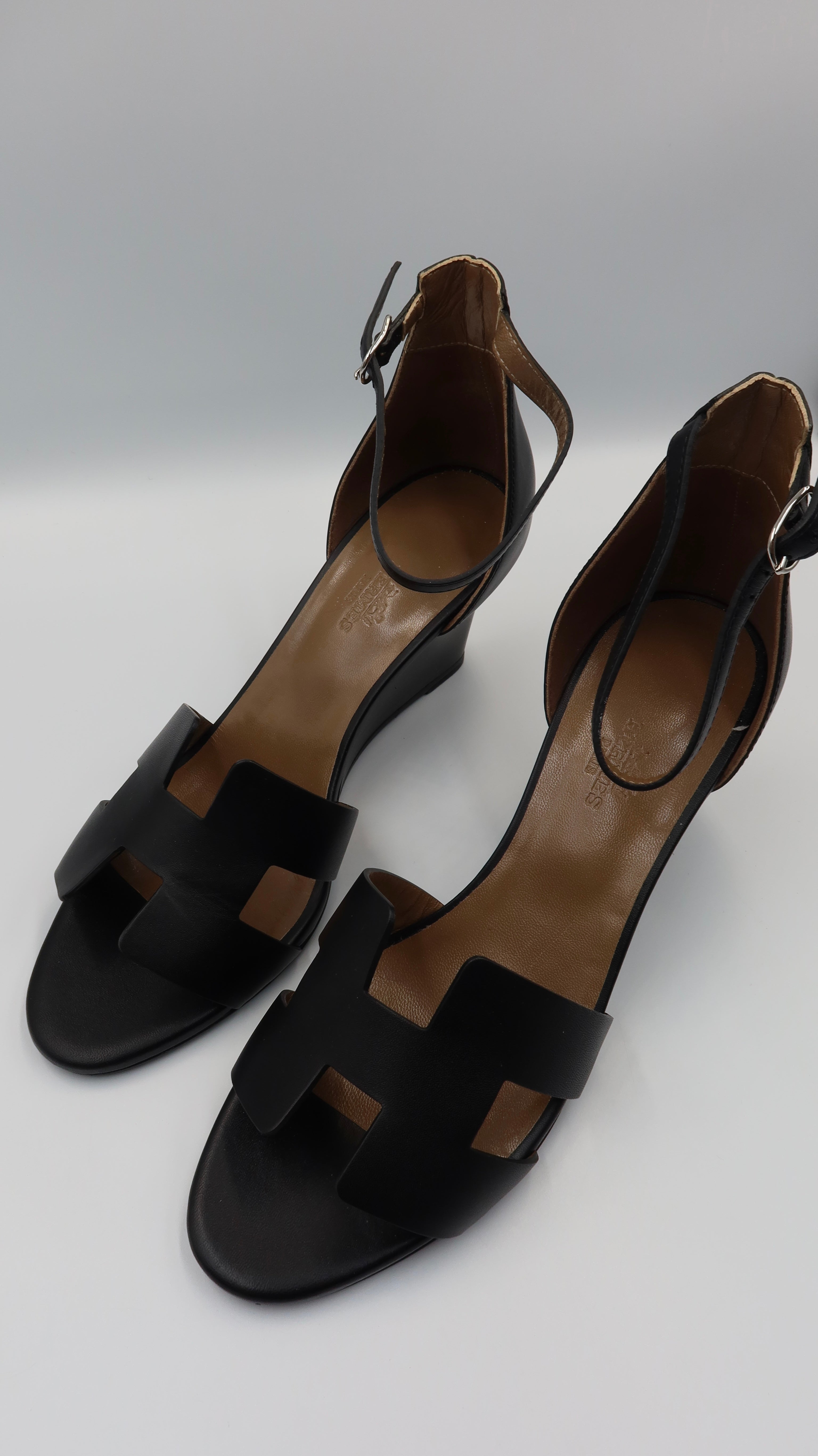 Hermès Legend Sandals (EU38)